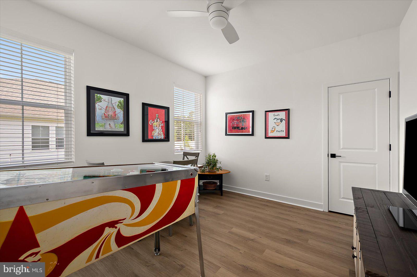 LIBERTY WEST - Residential