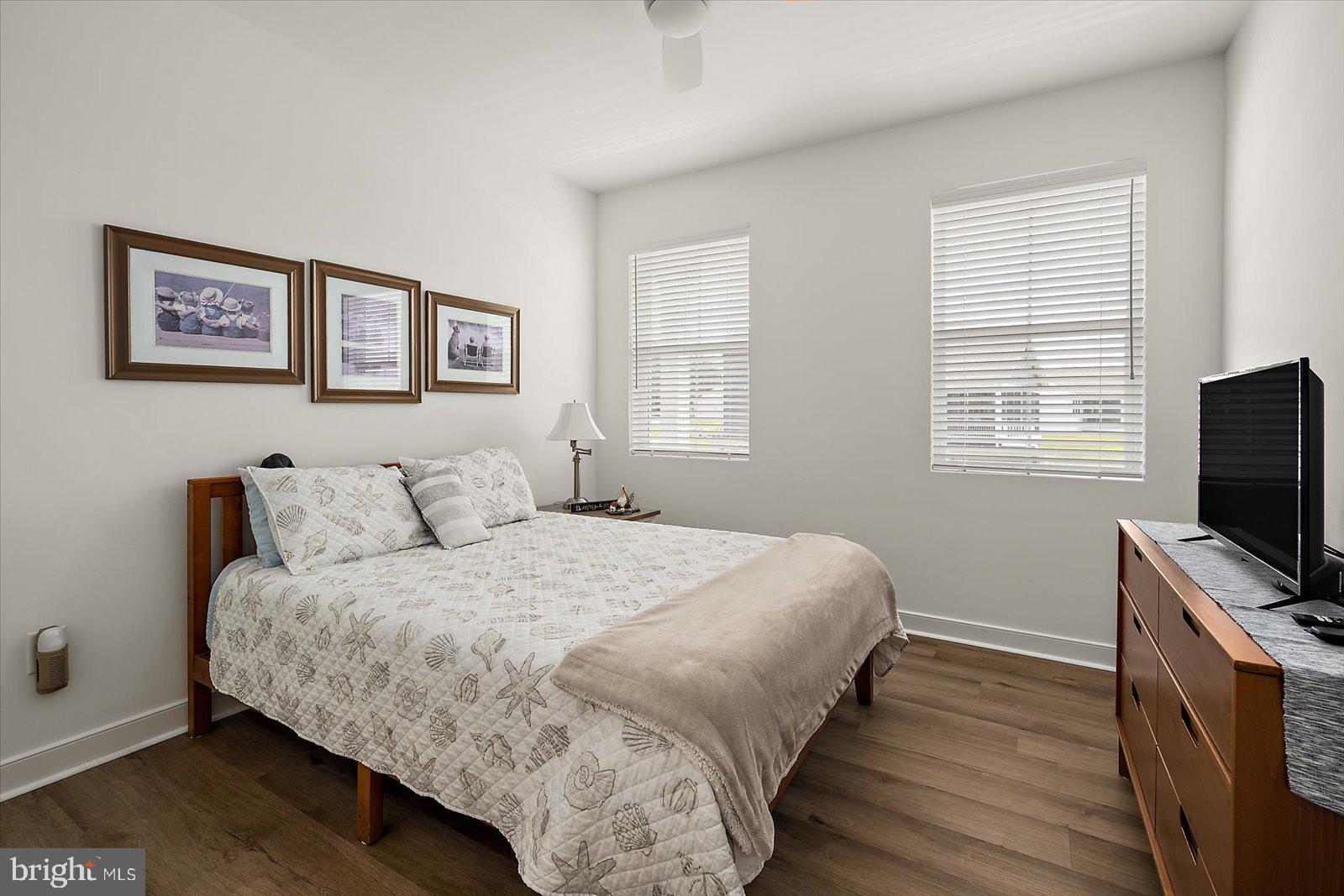 LIBERTY WEST - Residential