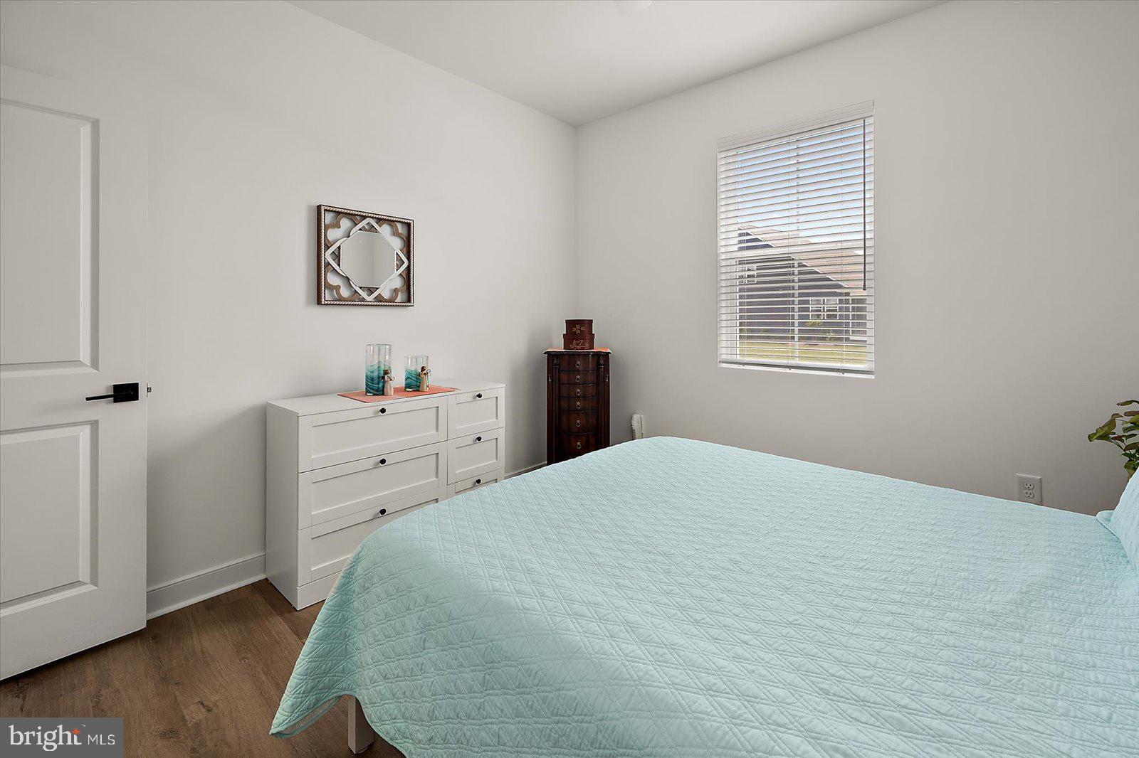 LIBERTY WEST - Residential