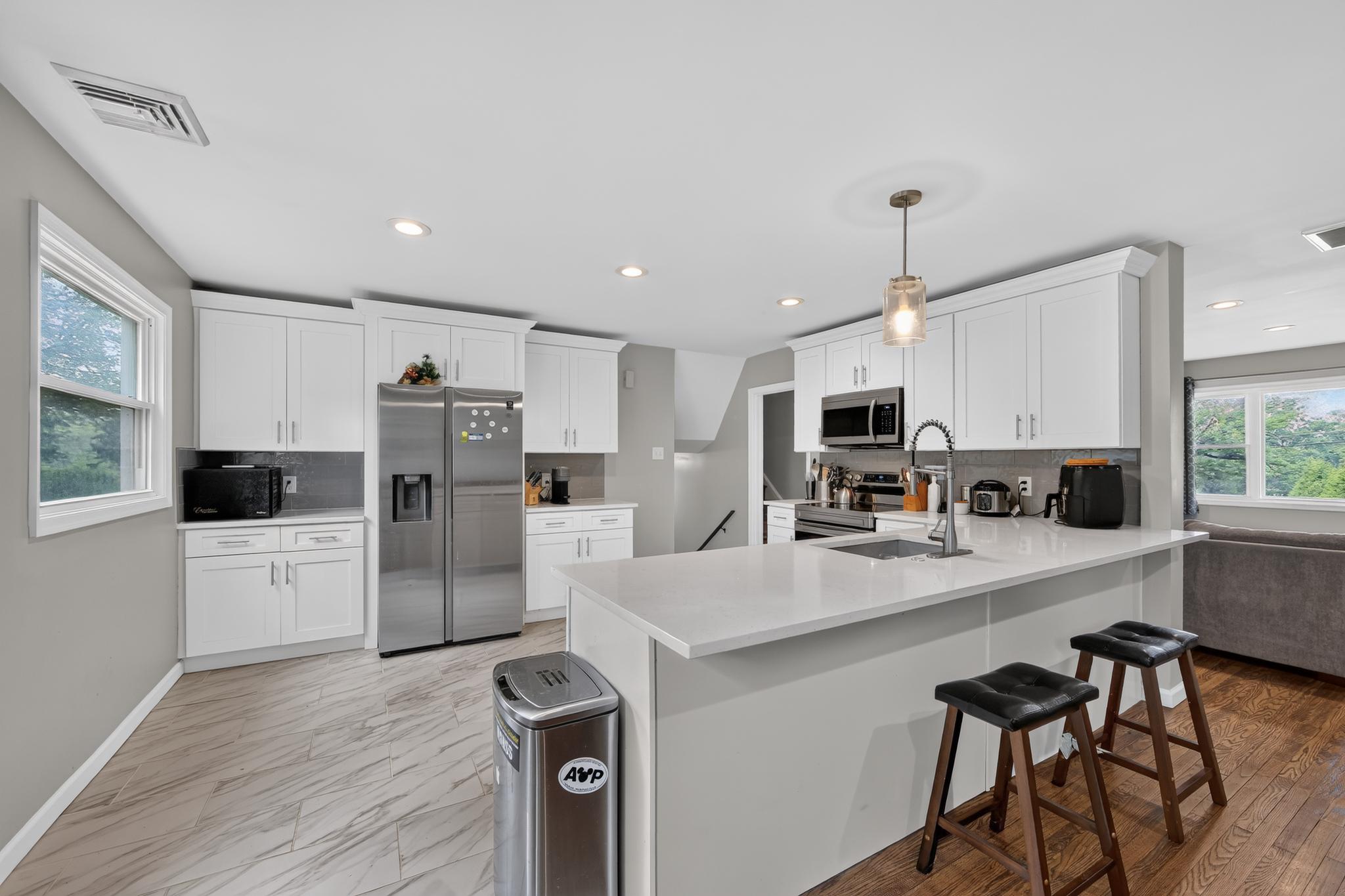 WHITFORD HILLS - Residential