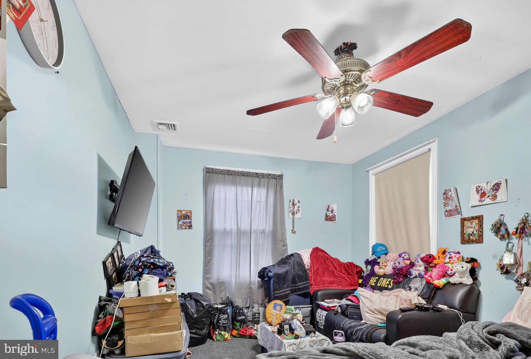 HOLMESBURG - Residential