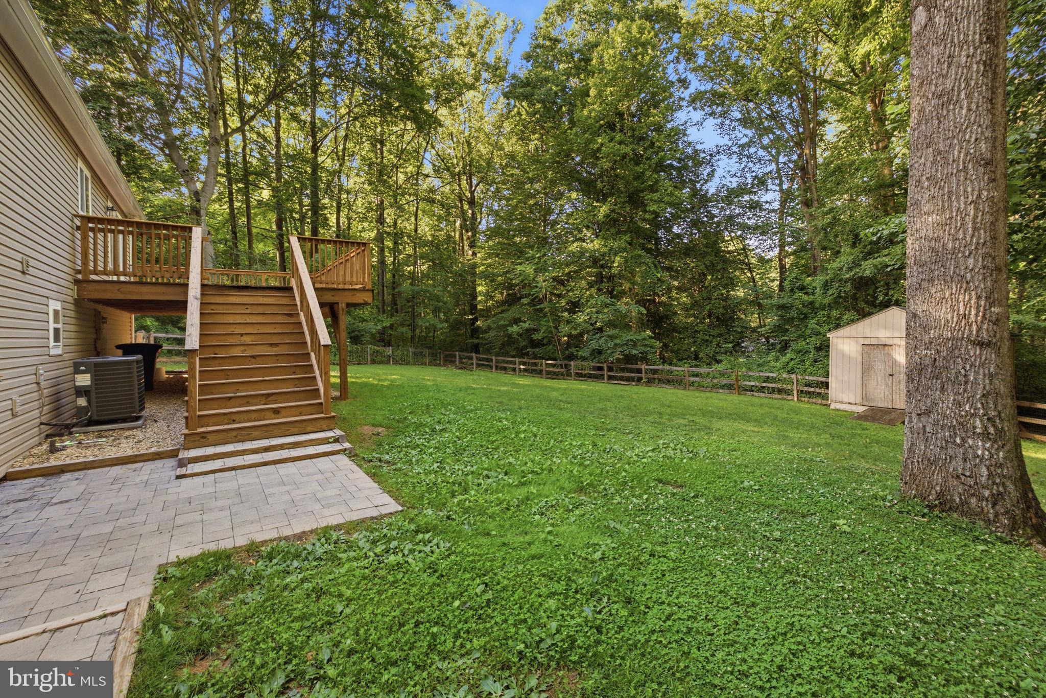WARRENTON VILLAGE - Residential