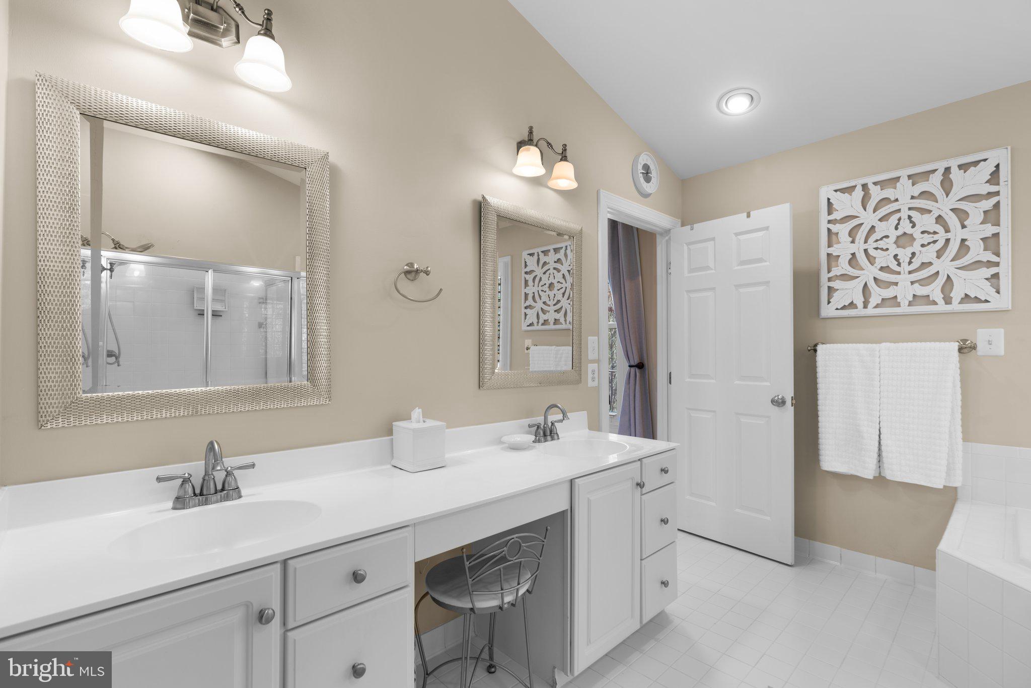 BRITTINGHAM - Residential