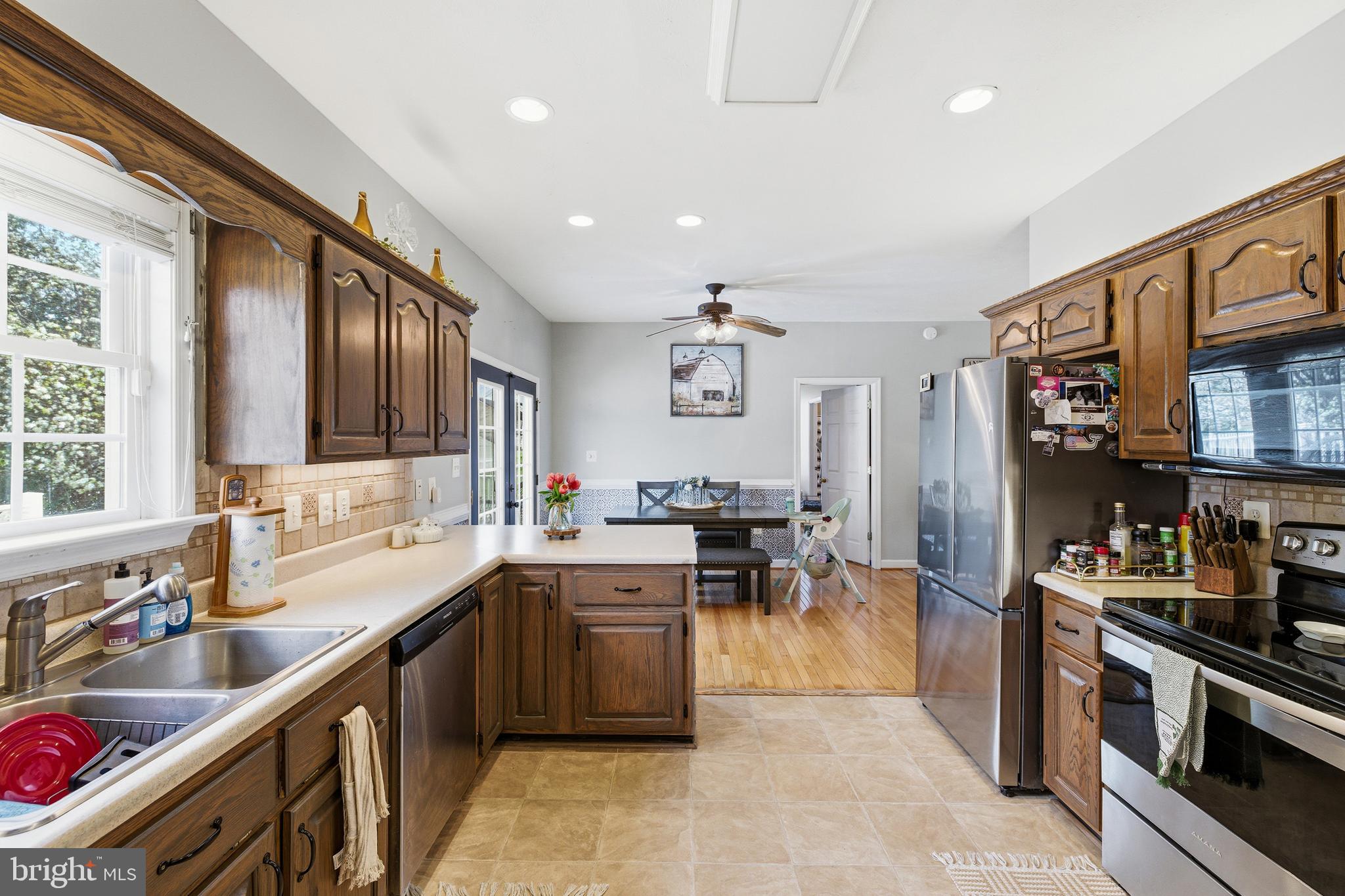 DEERFIELD ESTATES - Residential