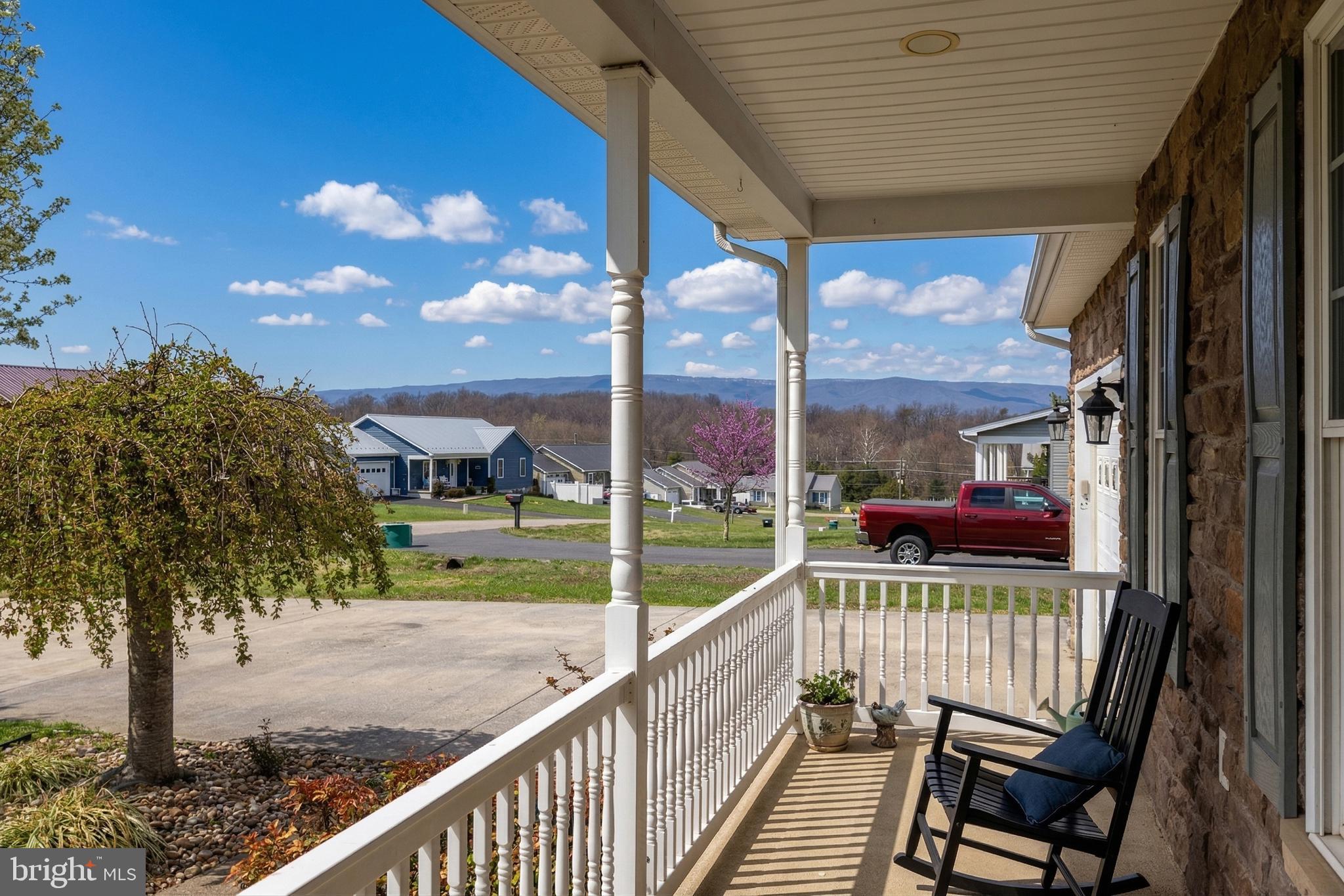 DEERFIELD ESTATES - Residential