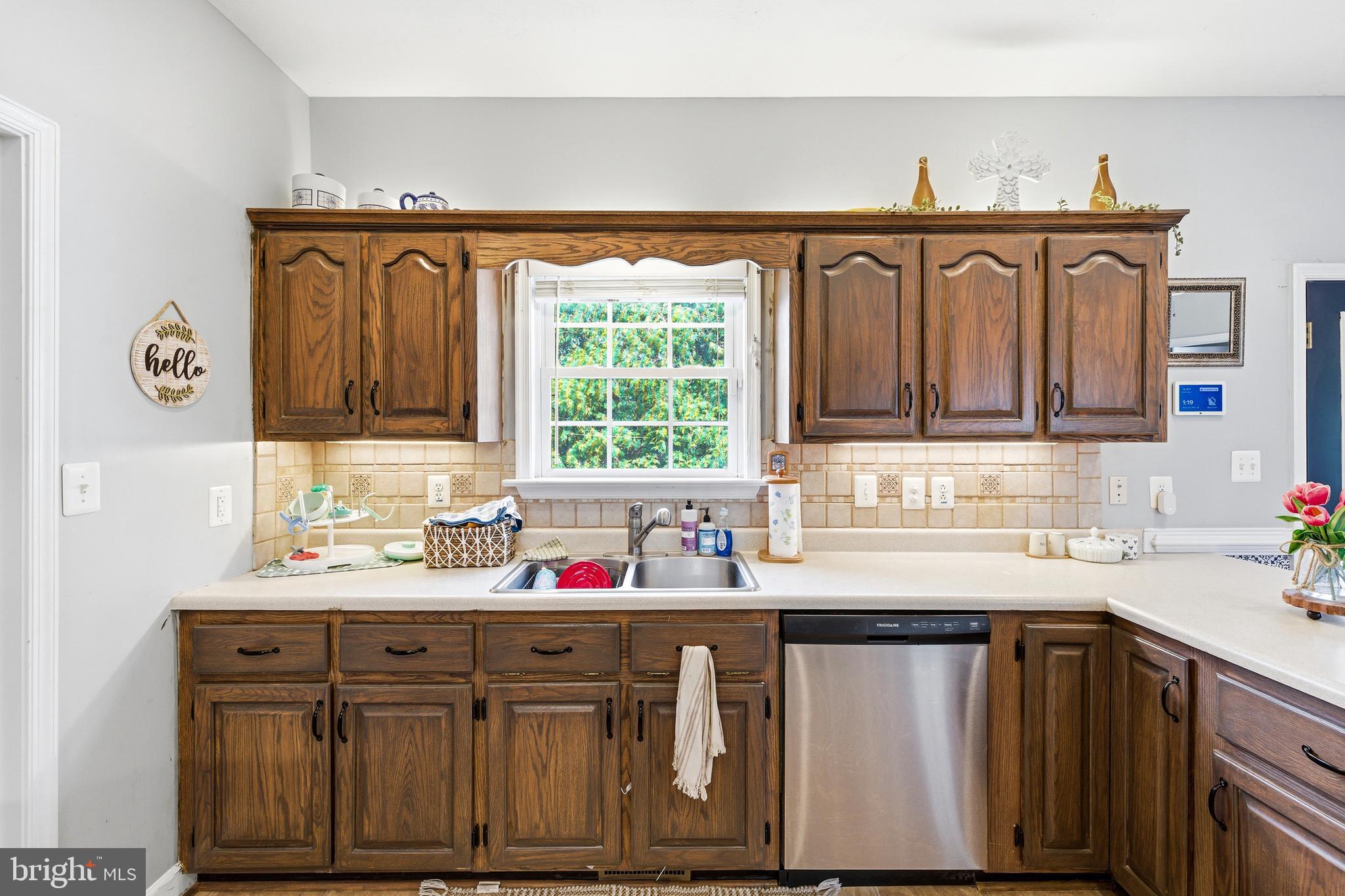 DEERFIELD ESTATES - Residential