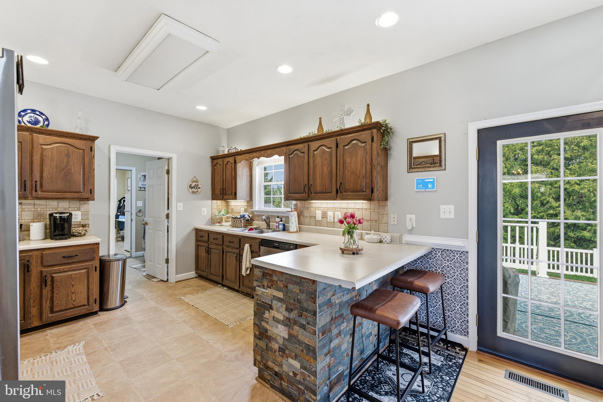 DEERFIELD ESTATES - Residential