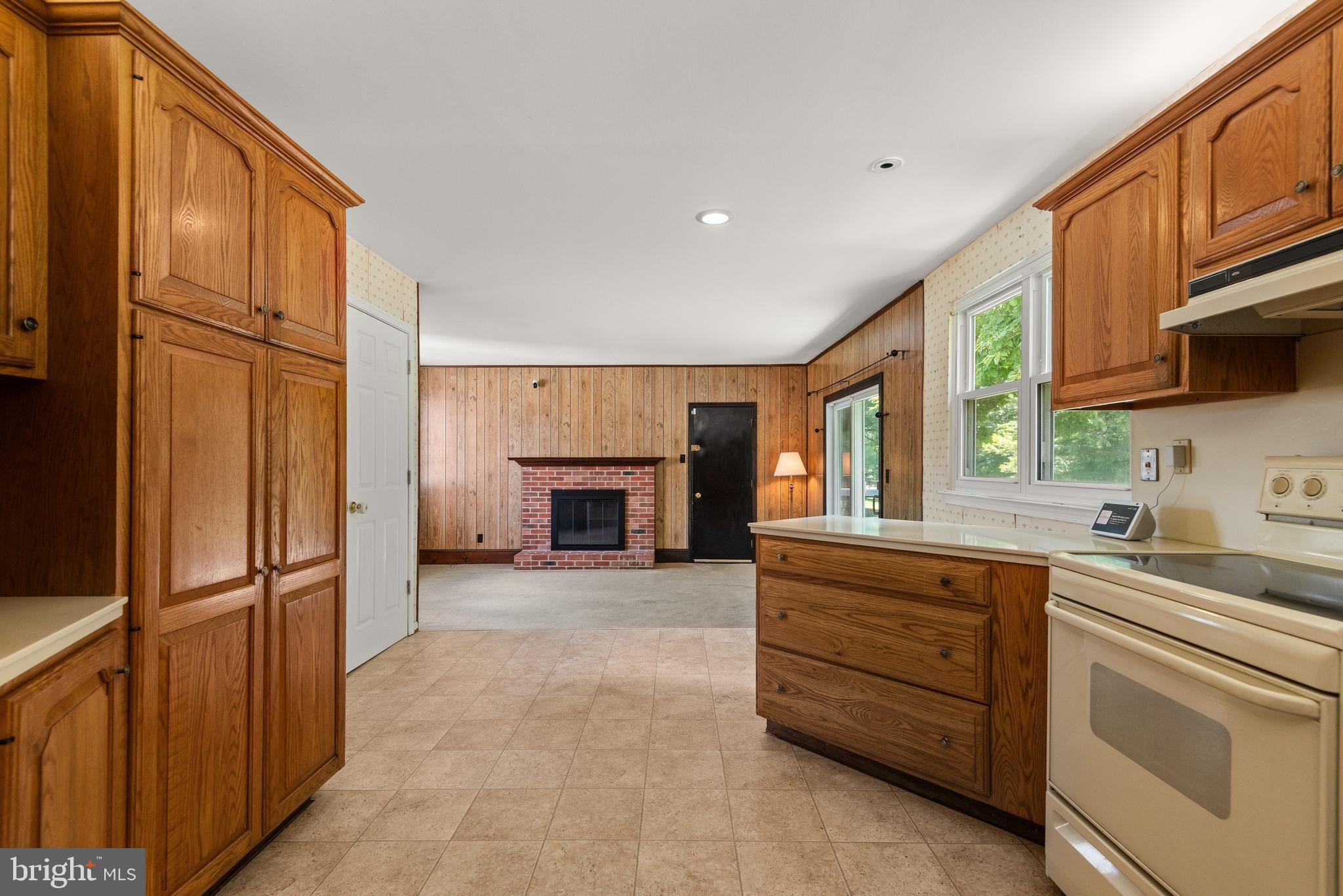 WHITFORD VILLAGE - Residential