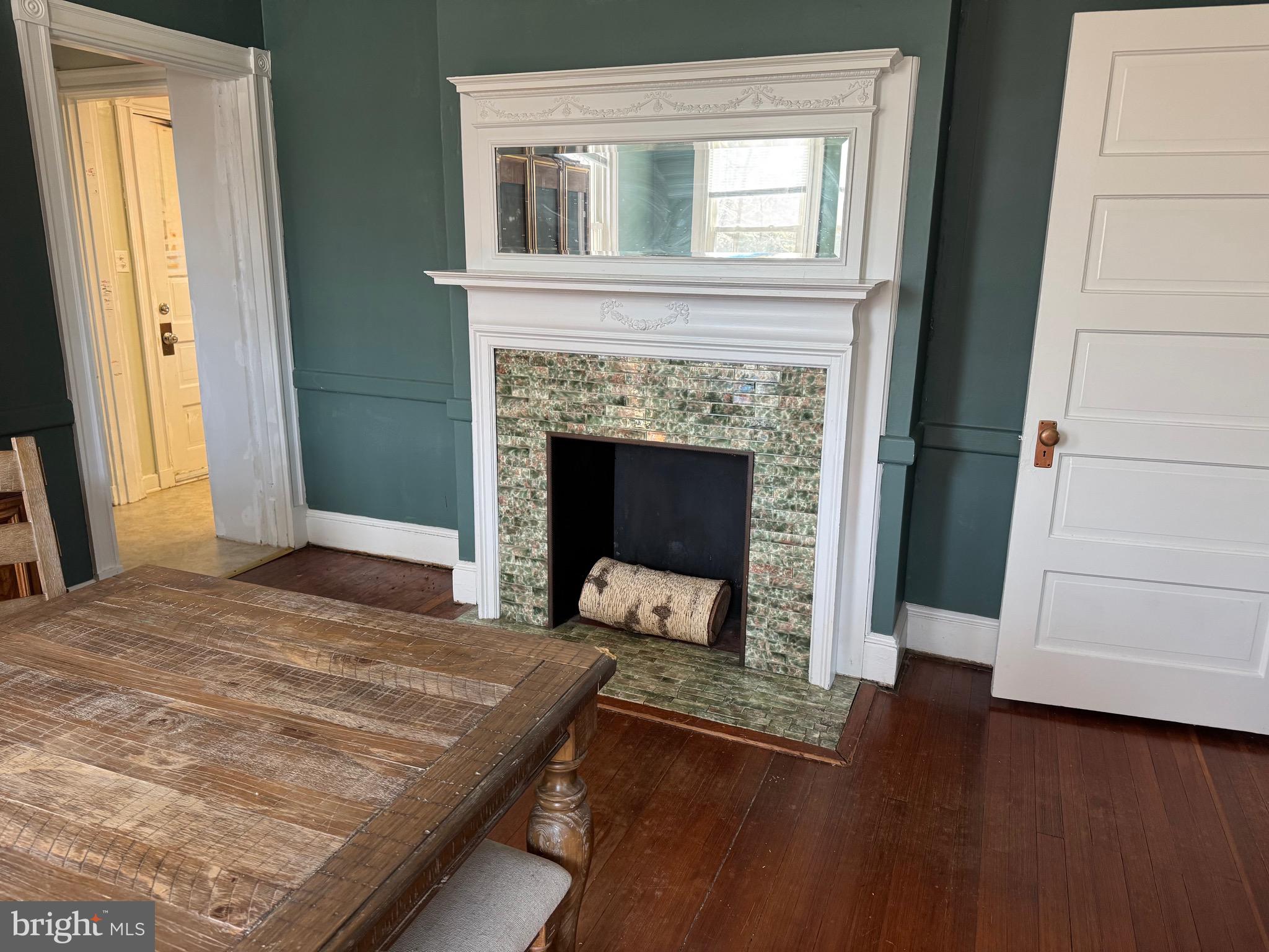 DENTON AREA - Residential