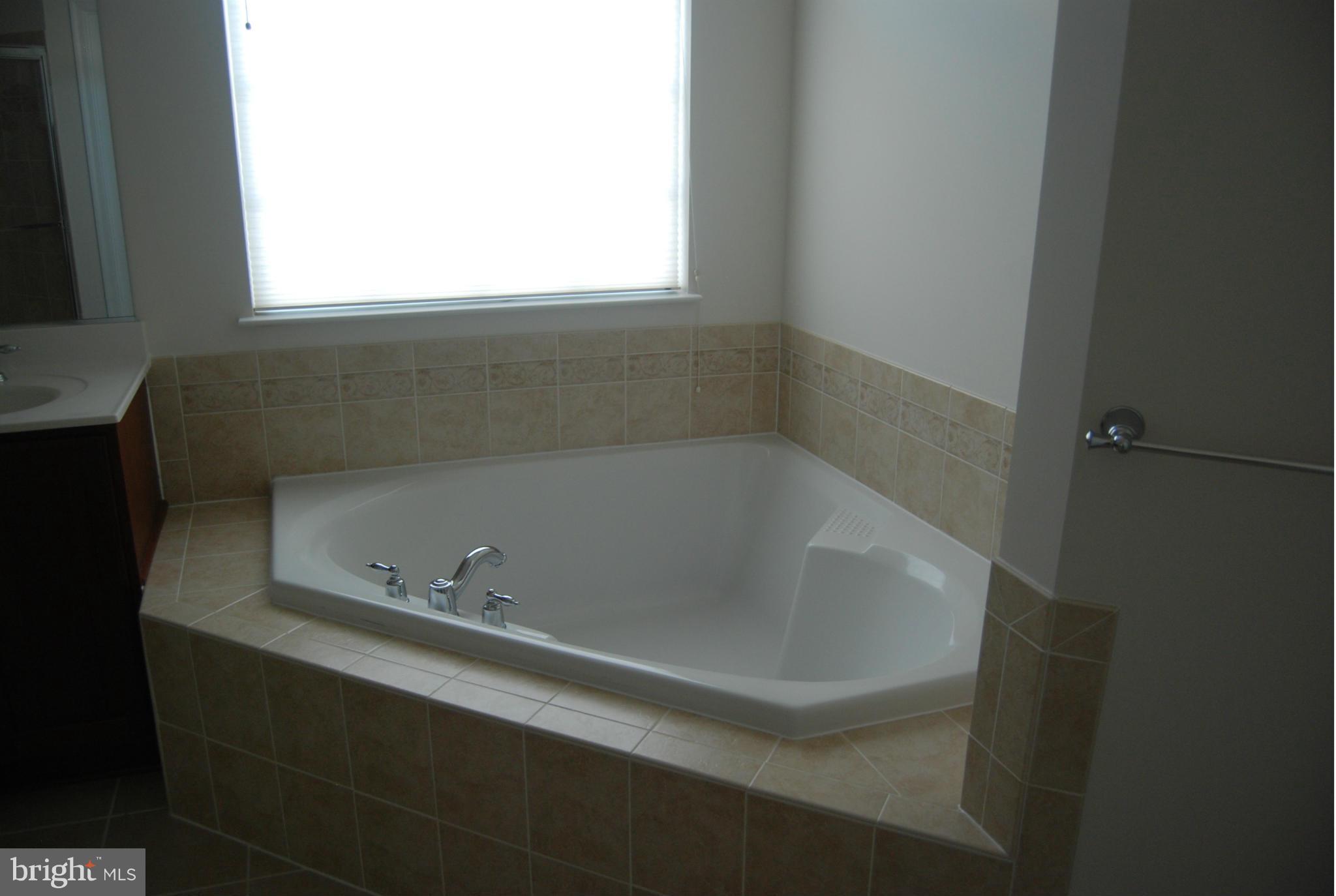 GREENWAY VILLAGE - Residential Lease