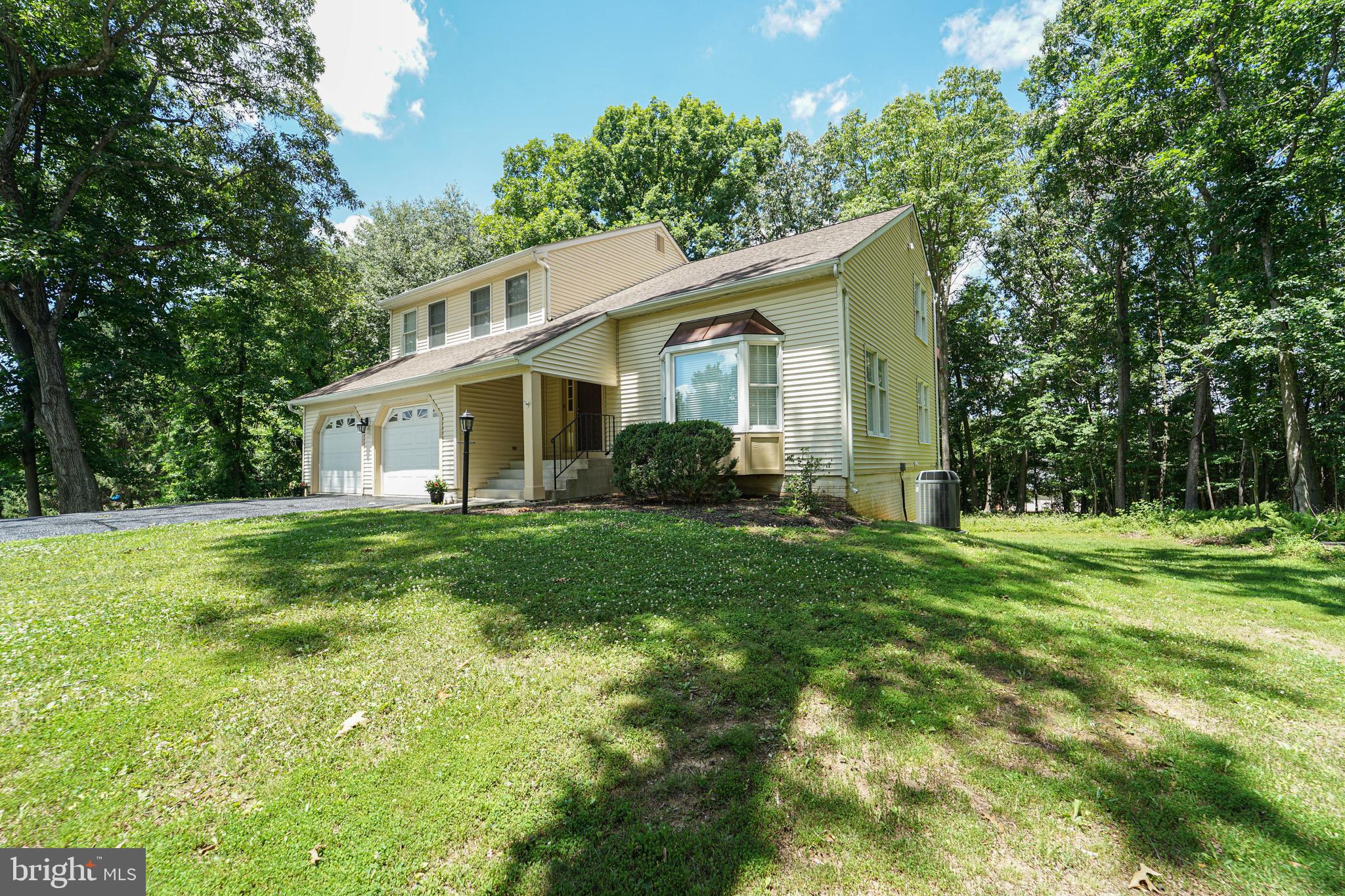 MIDDLETOWN RIDGE - Residential