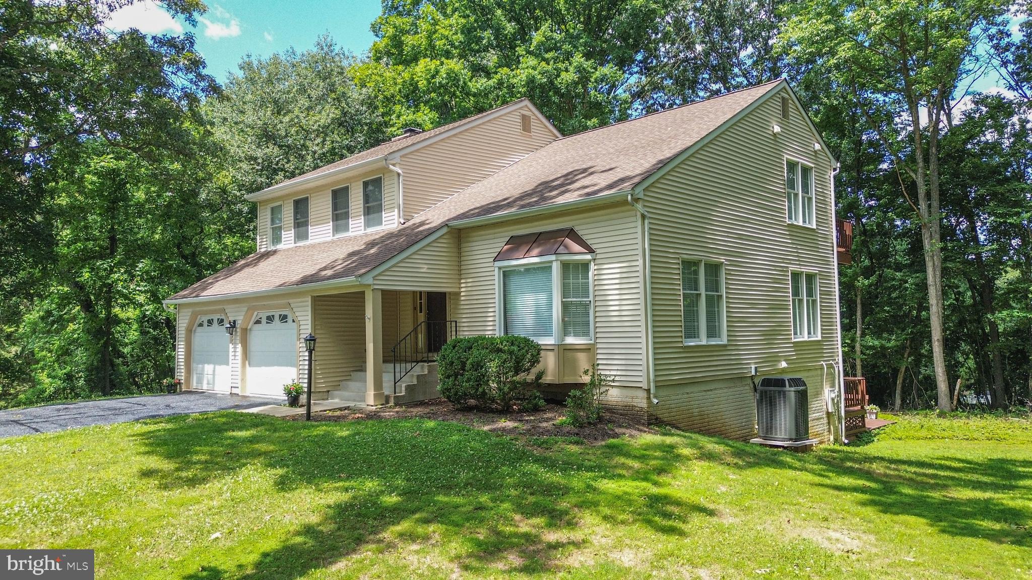 MIDDLETOWN RIDGE - Residential