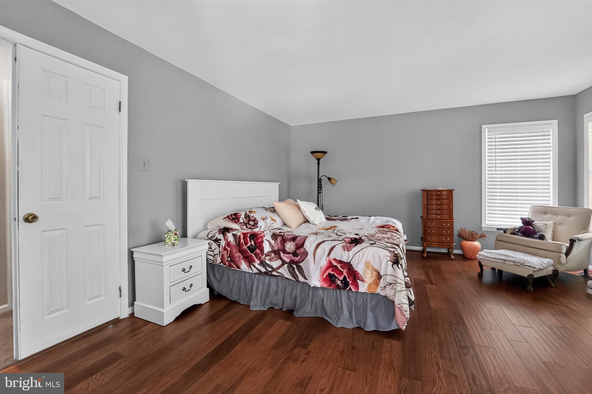 MIDDLETOWN RIDGE - Residential