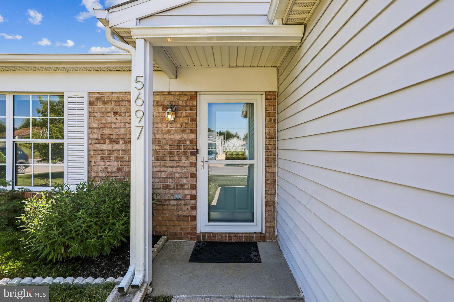 CRESTWOOD VILLAGE - Residential