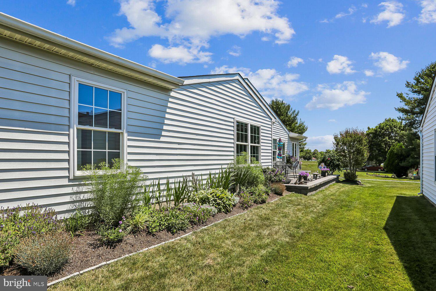 CRESTWOOD VILLAGE - Residential