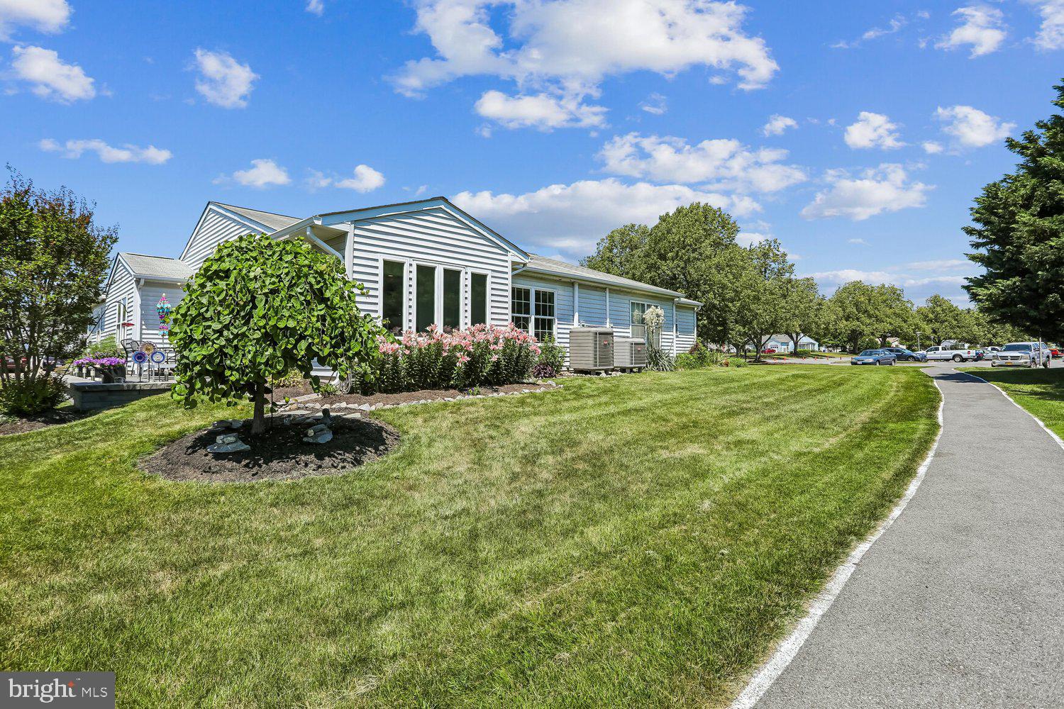CRESTWOOD VILLAGE - Residential