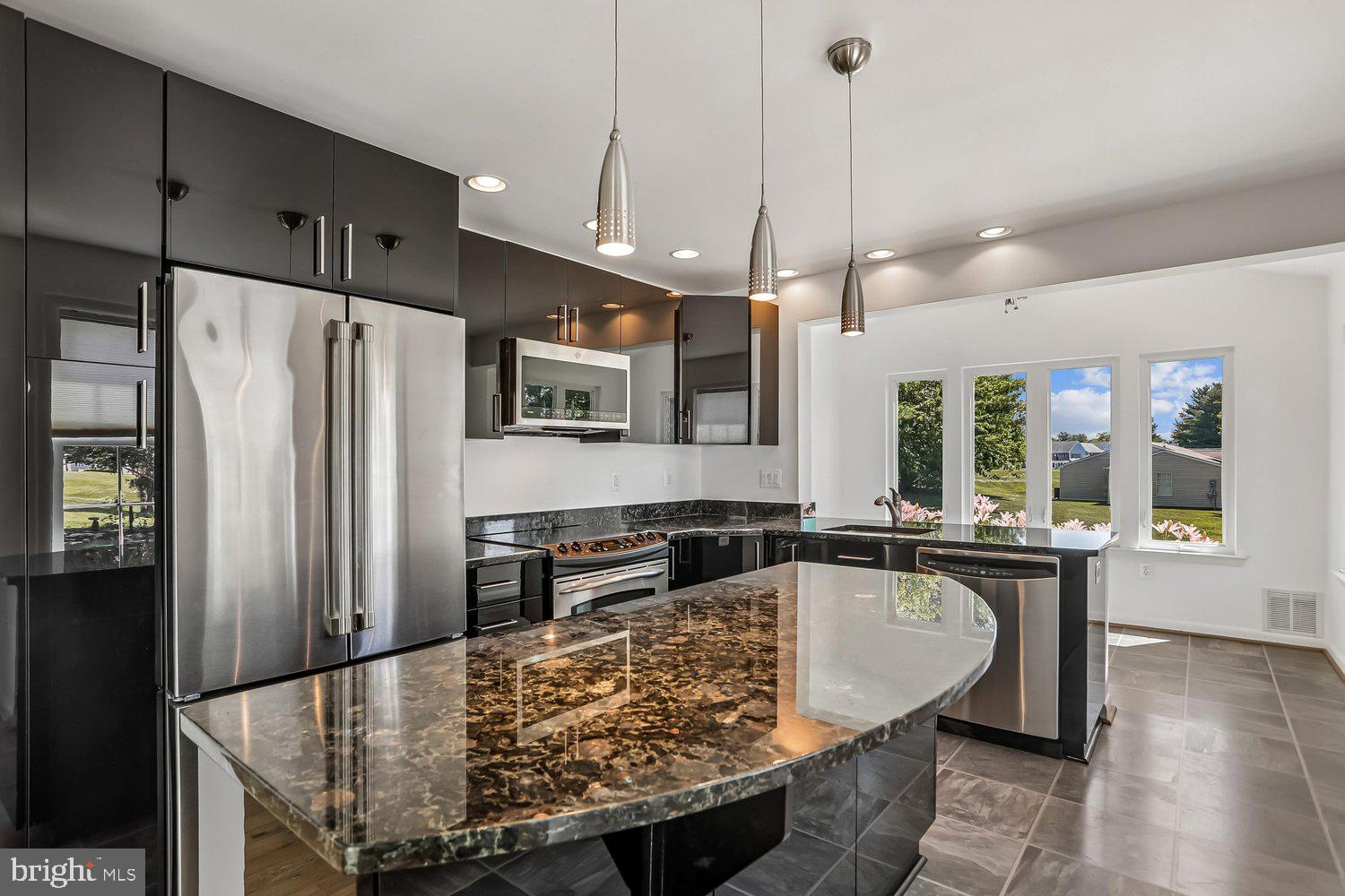 CRESTWOOD VILLAGE - Residential