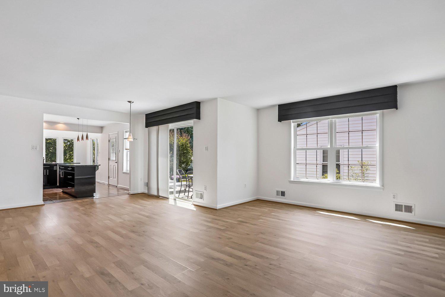 CRESTWOOD VILLAGE - Residential