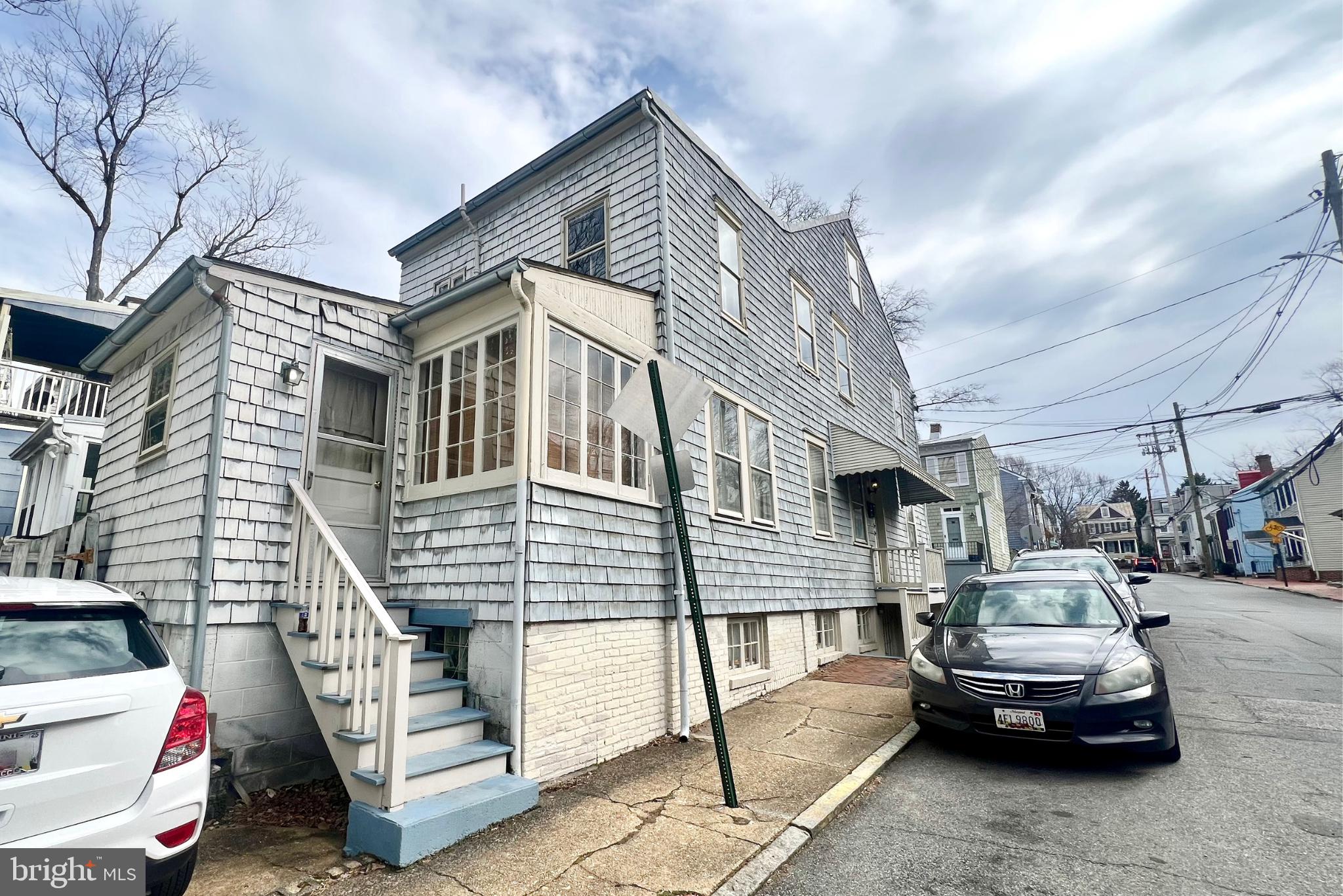HISTORIC DISTRICT - Residential
