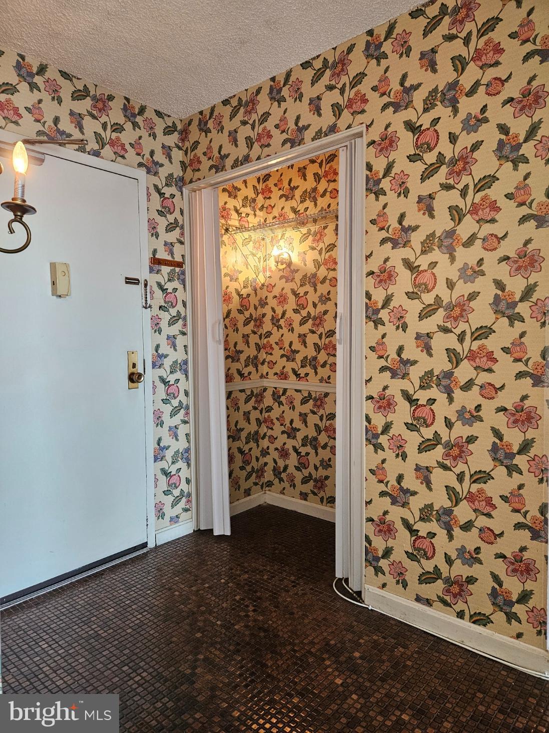 GREENHOUSE - Residential Lease