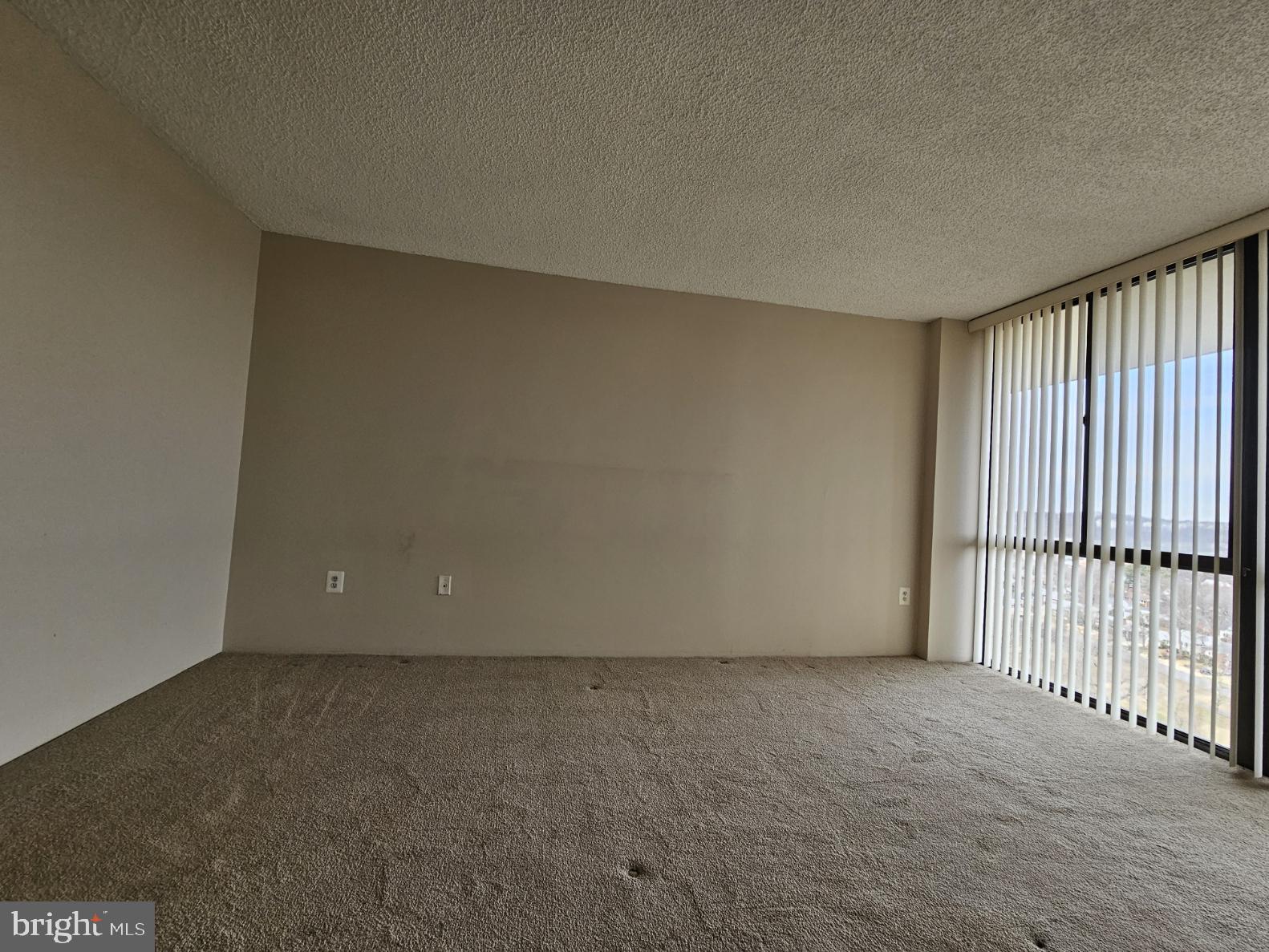 GREENHOUSE - Residential Lease