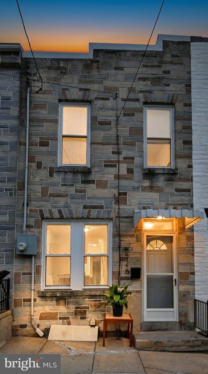CABBAGE HILL - Residential