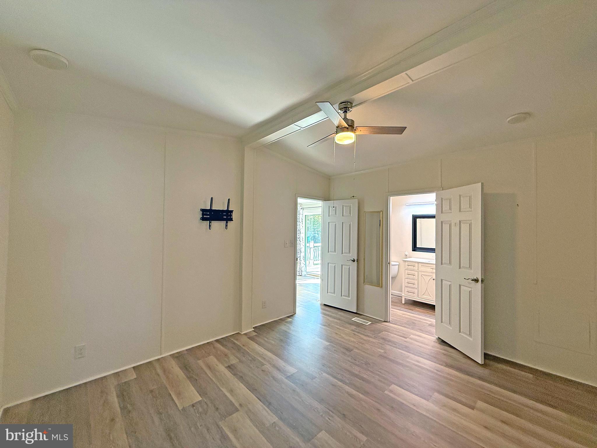 ASPEN MEADOWS - Residential