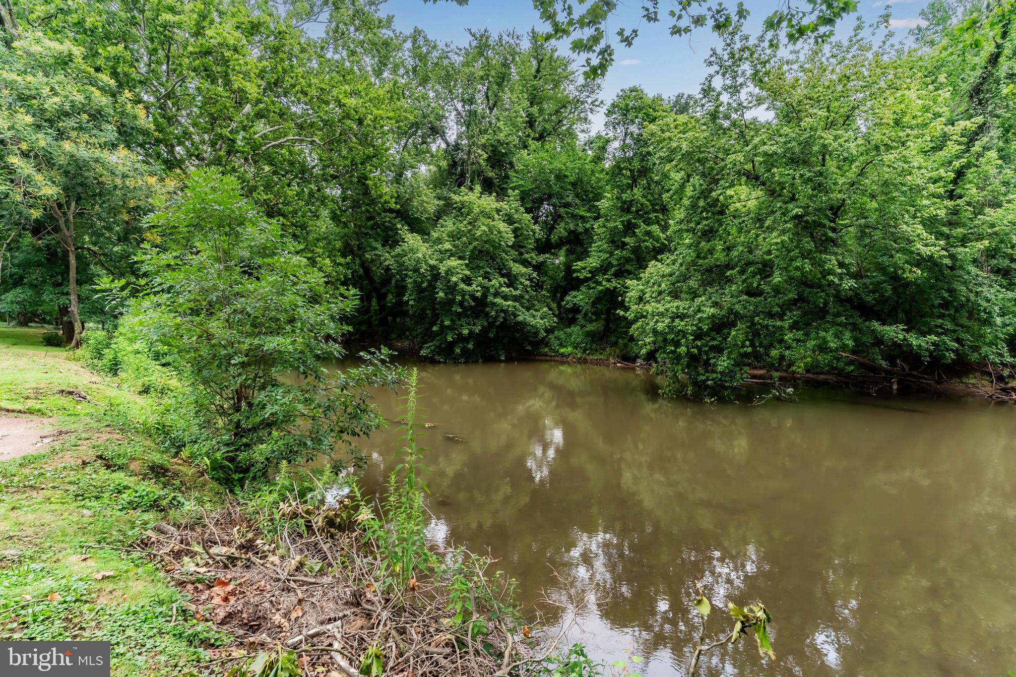 GREEN LANE FARMS - Residential