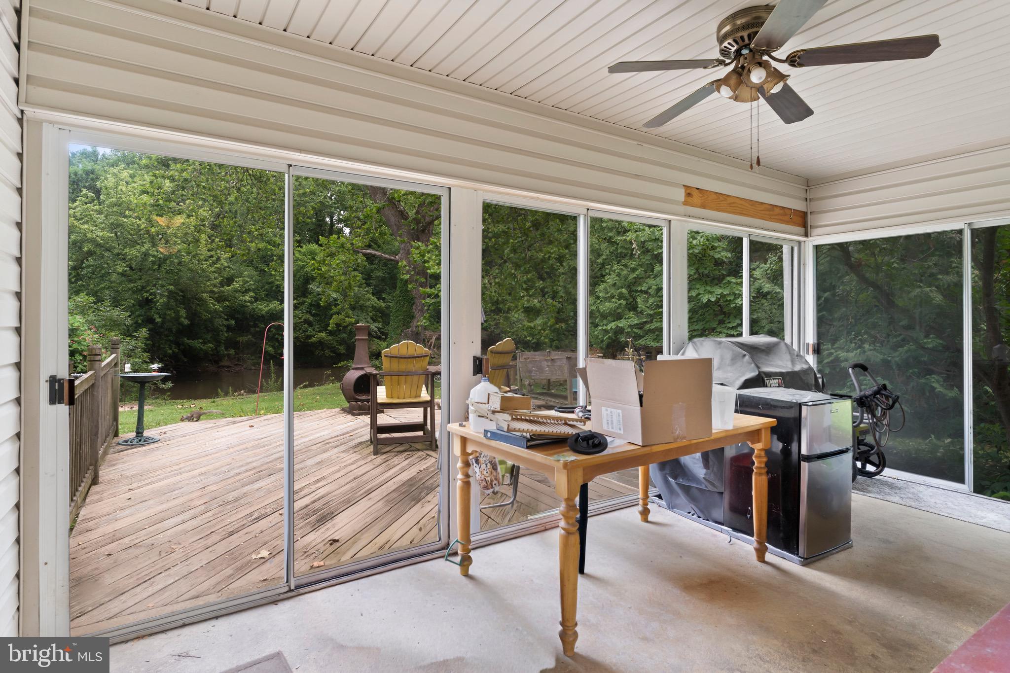 GREEN LANE FARMS - Residential