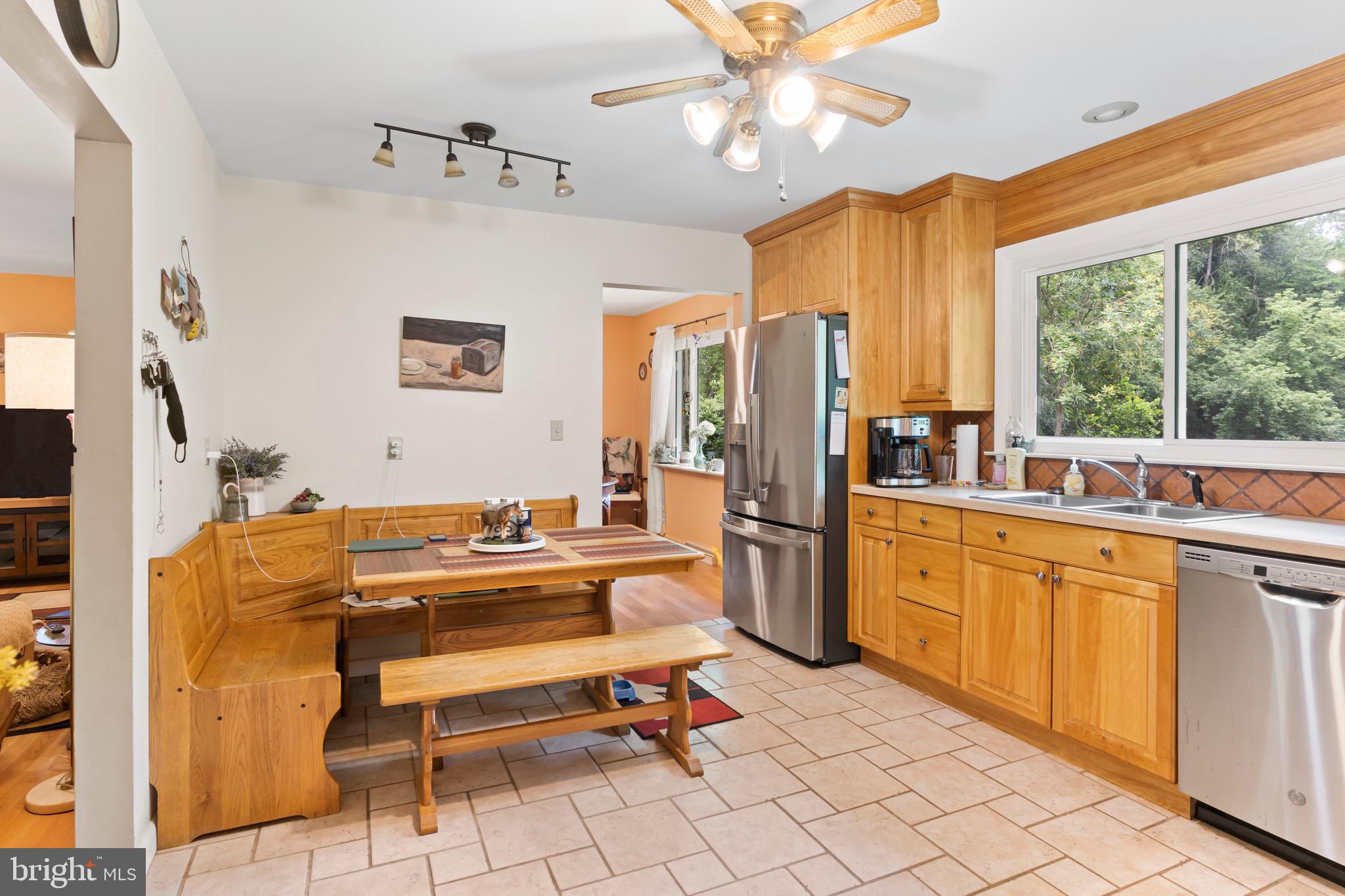GREEN LANE FARMS - Residential