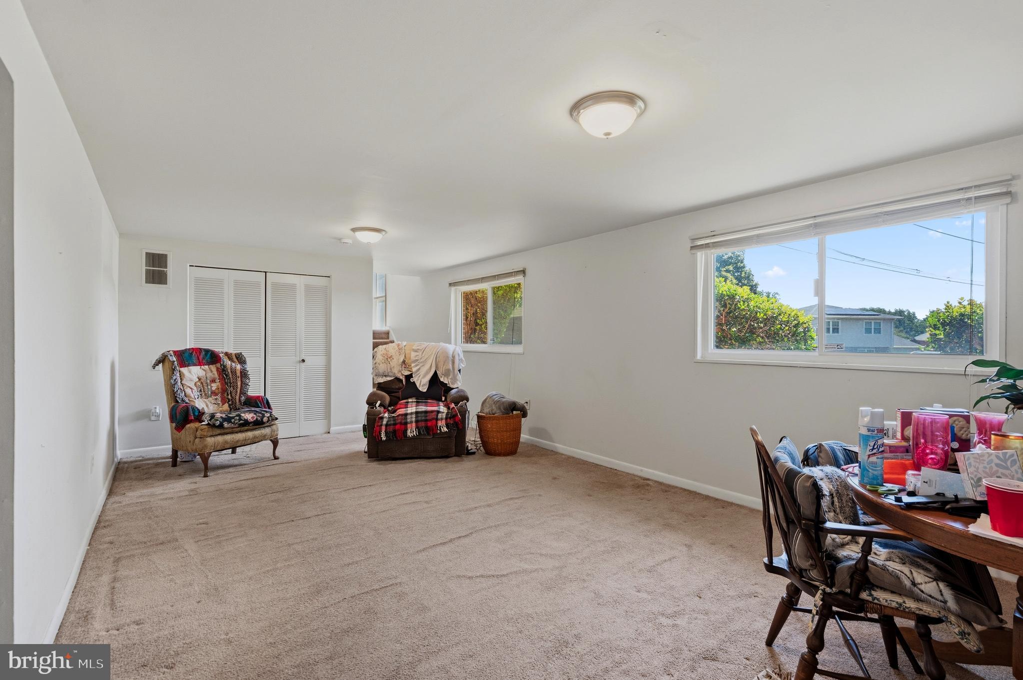 RIVER RIDGE - Residential