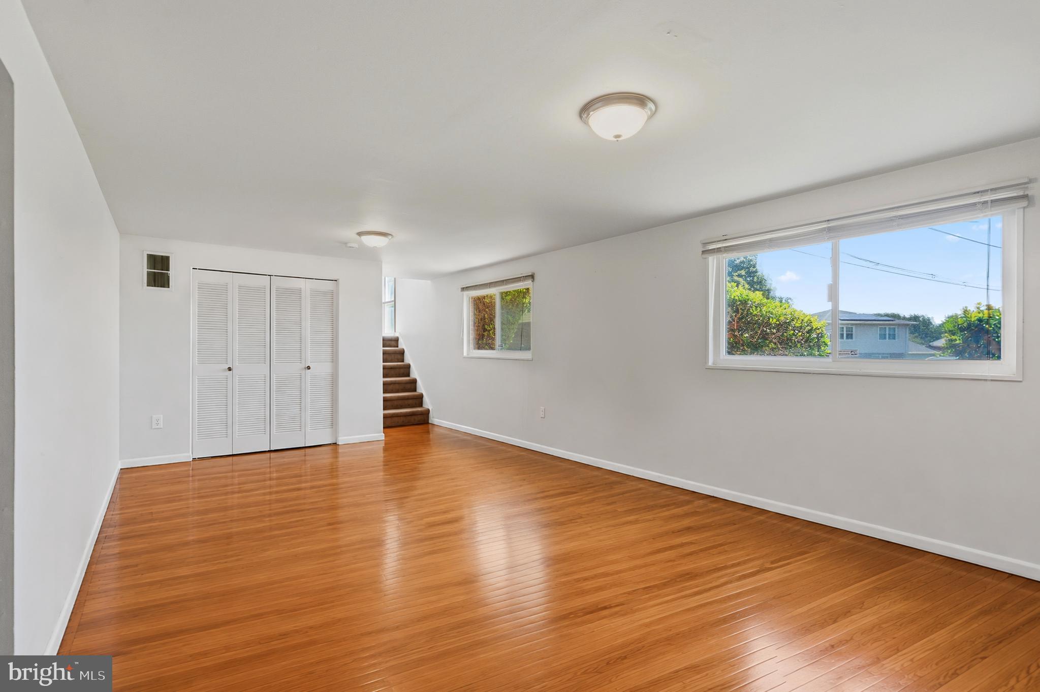 RIVER RIDGE - Residential