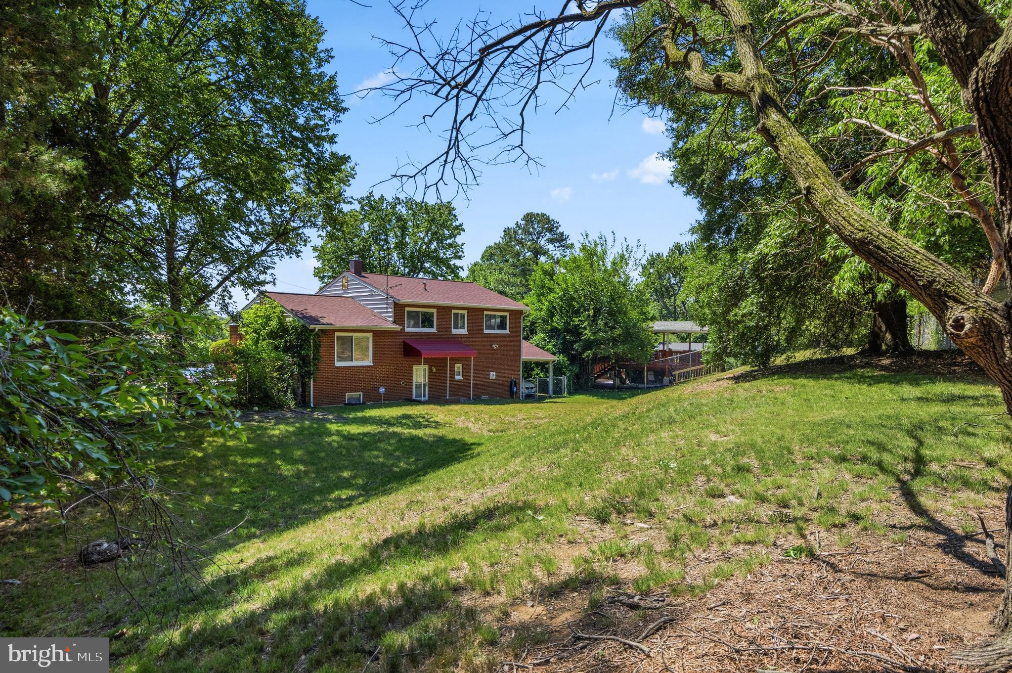 RIVER RIDGE - Residential