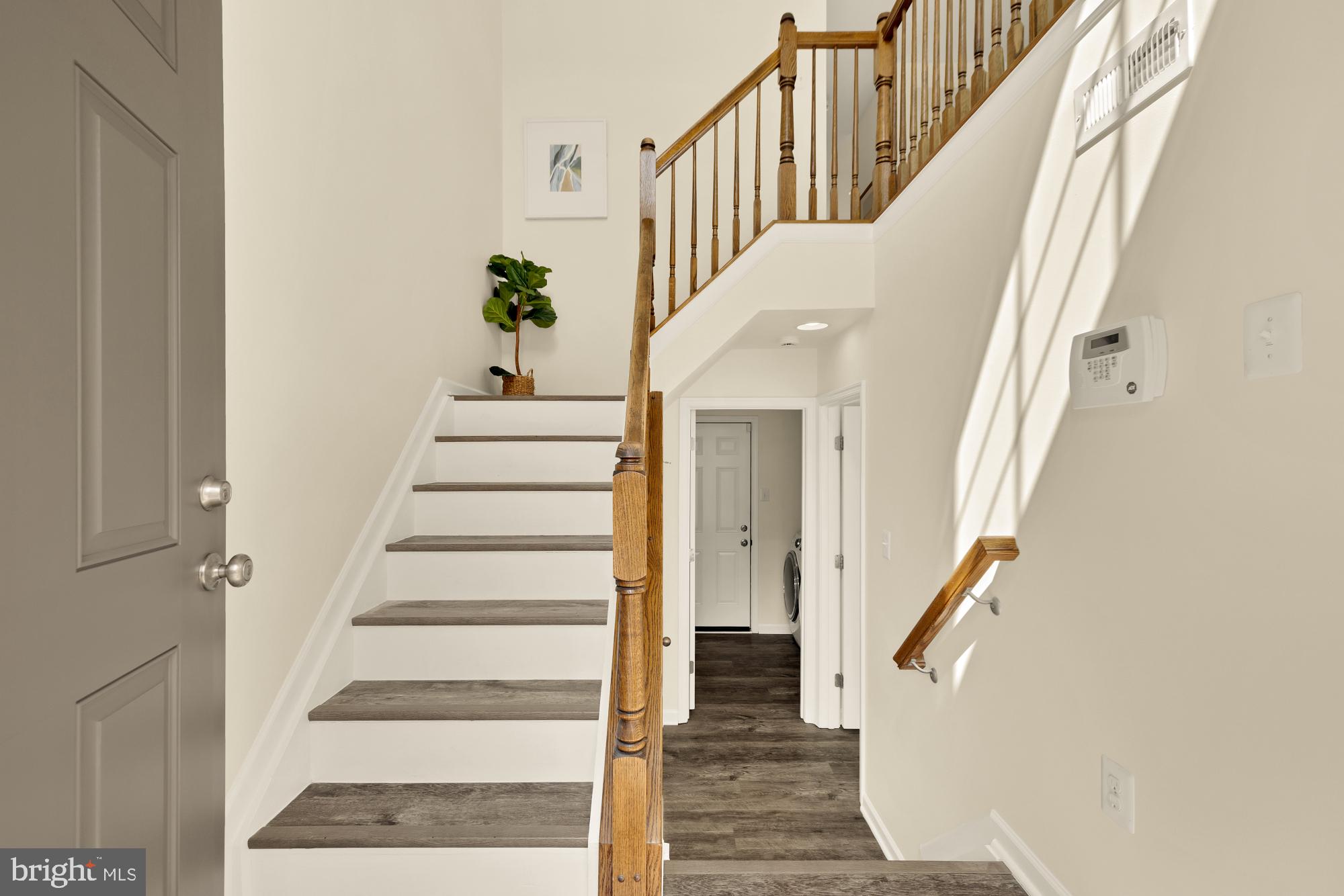 SUMMERFIELD AT MISSION PLACE - Residential