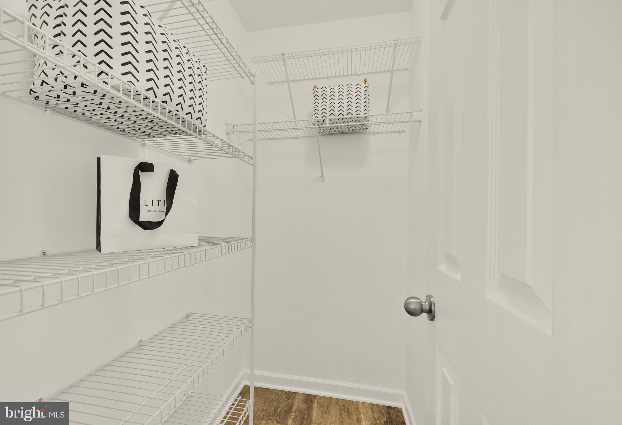 SUMMERFIELD AT MISSION PLACE - Residential