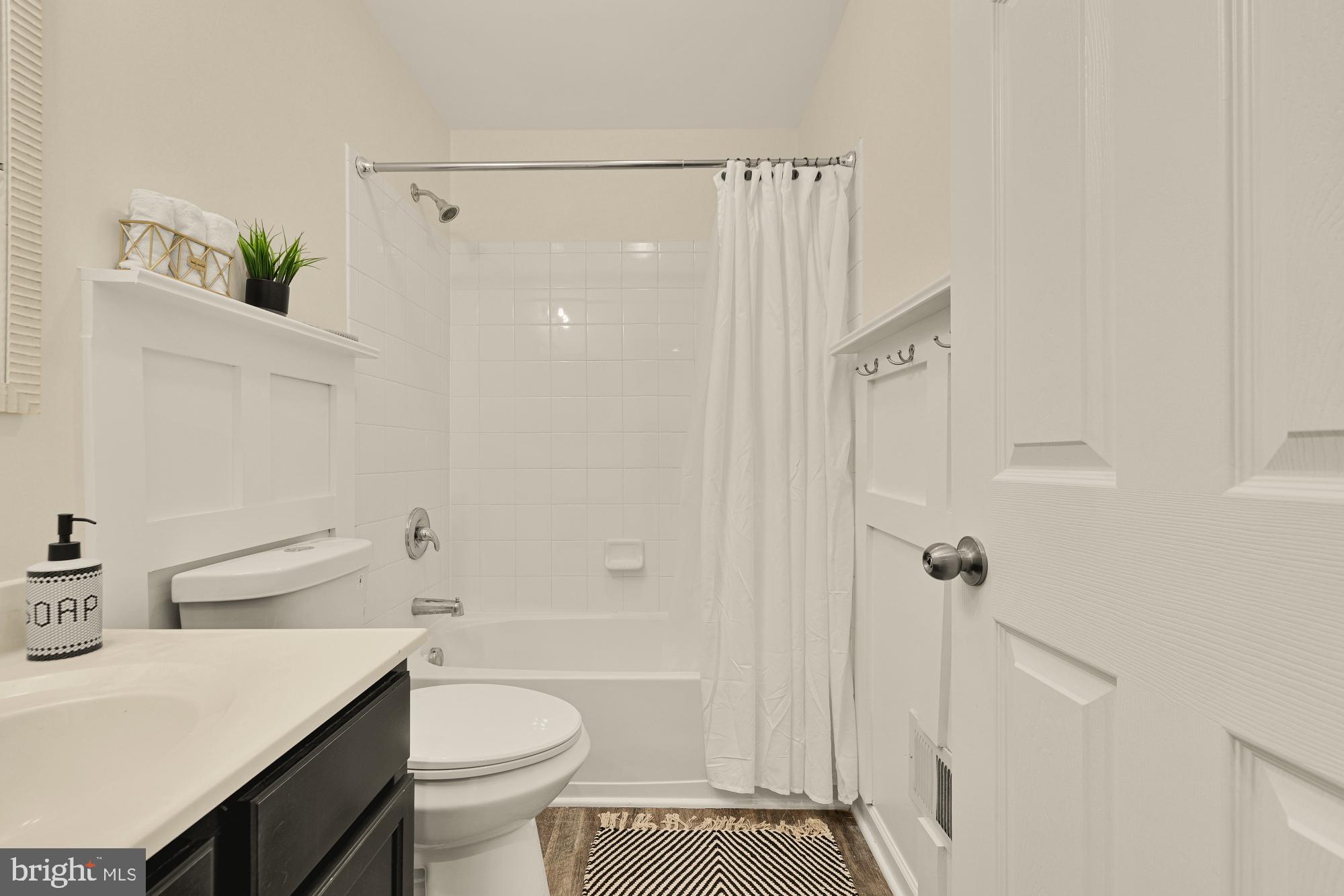 SUMMERFIELD AT MISSION PLACE - Residential