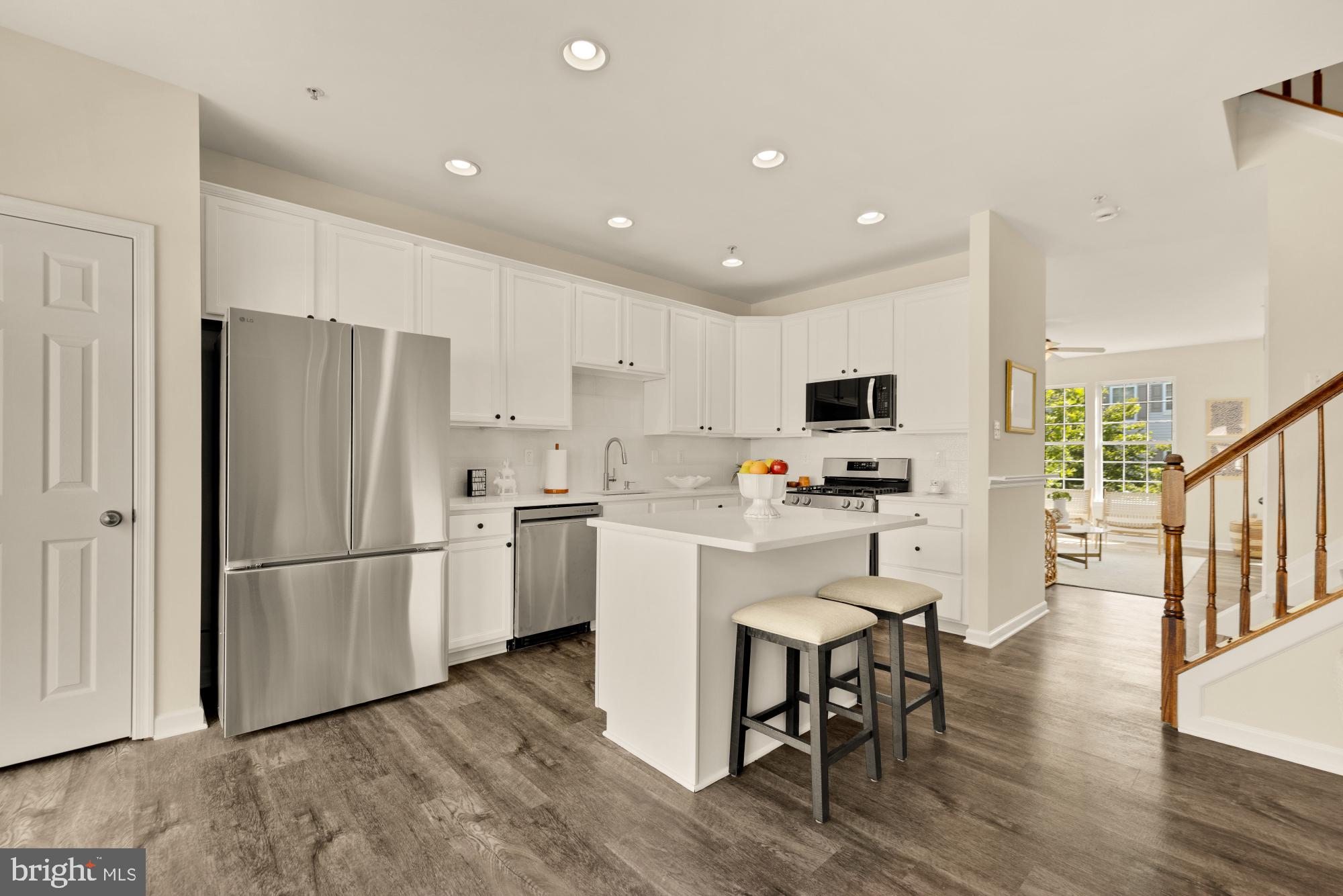 SUMMERFIELD AT MISSION PLACE - Residential