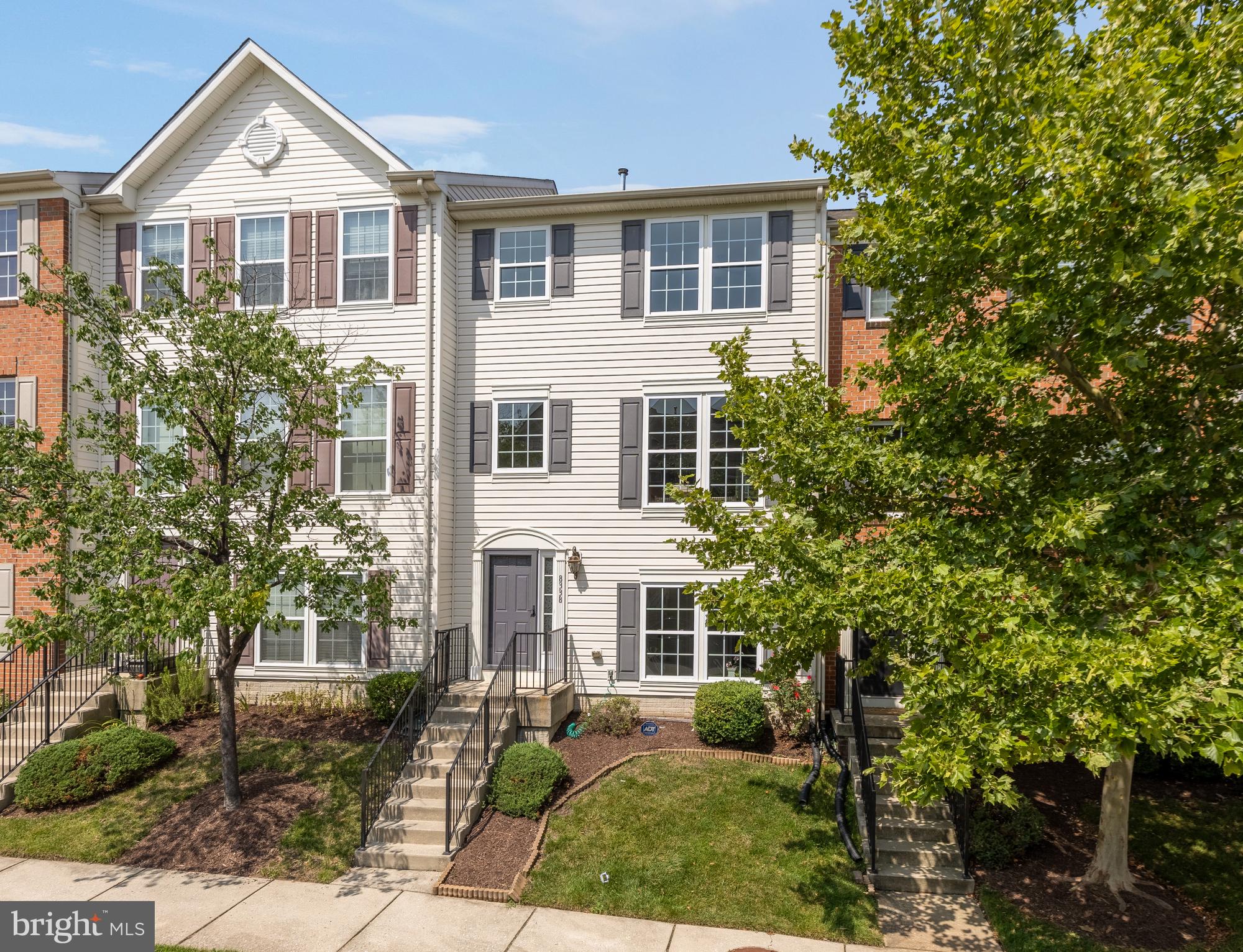 SUMMERFIELD AT MISSION PLACE - Residential