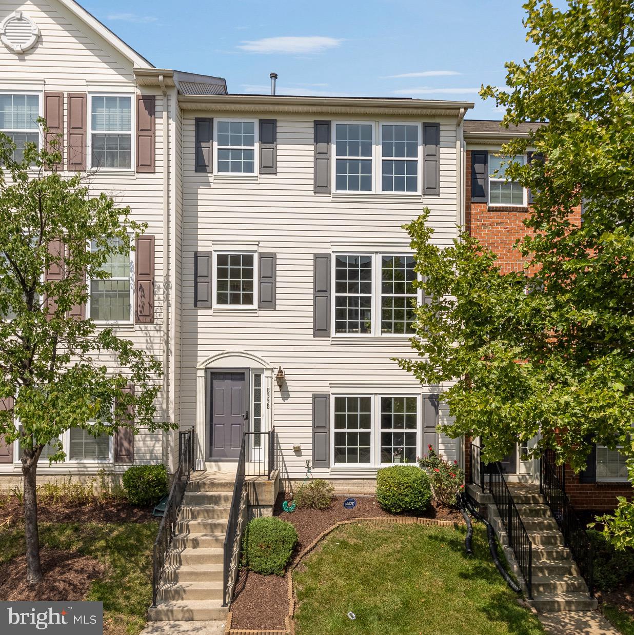 SUMMERFIELD AT MISSION PLACE - Residential