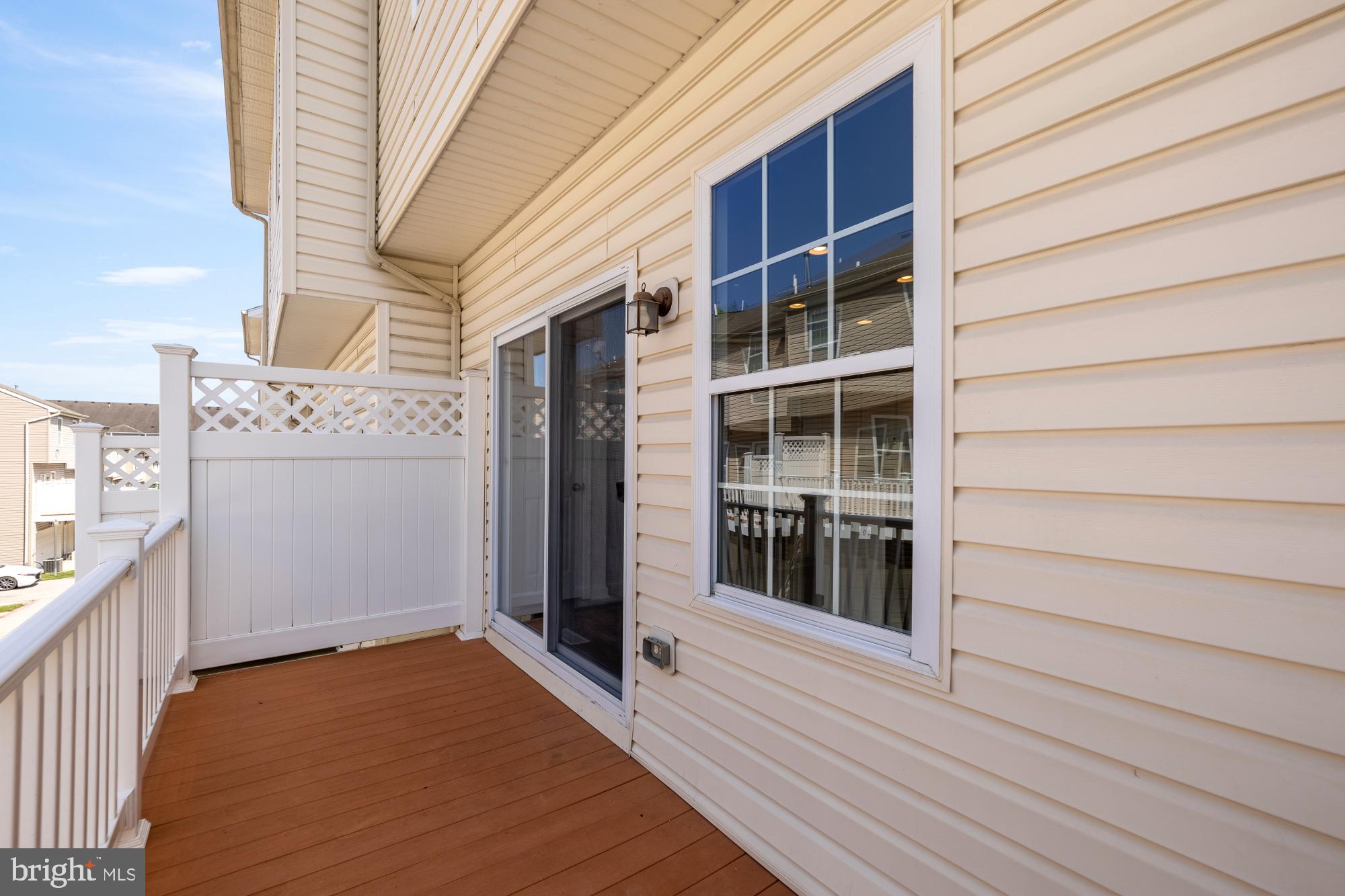 SUMMERFIELD AT MISSION PLACE - Residential