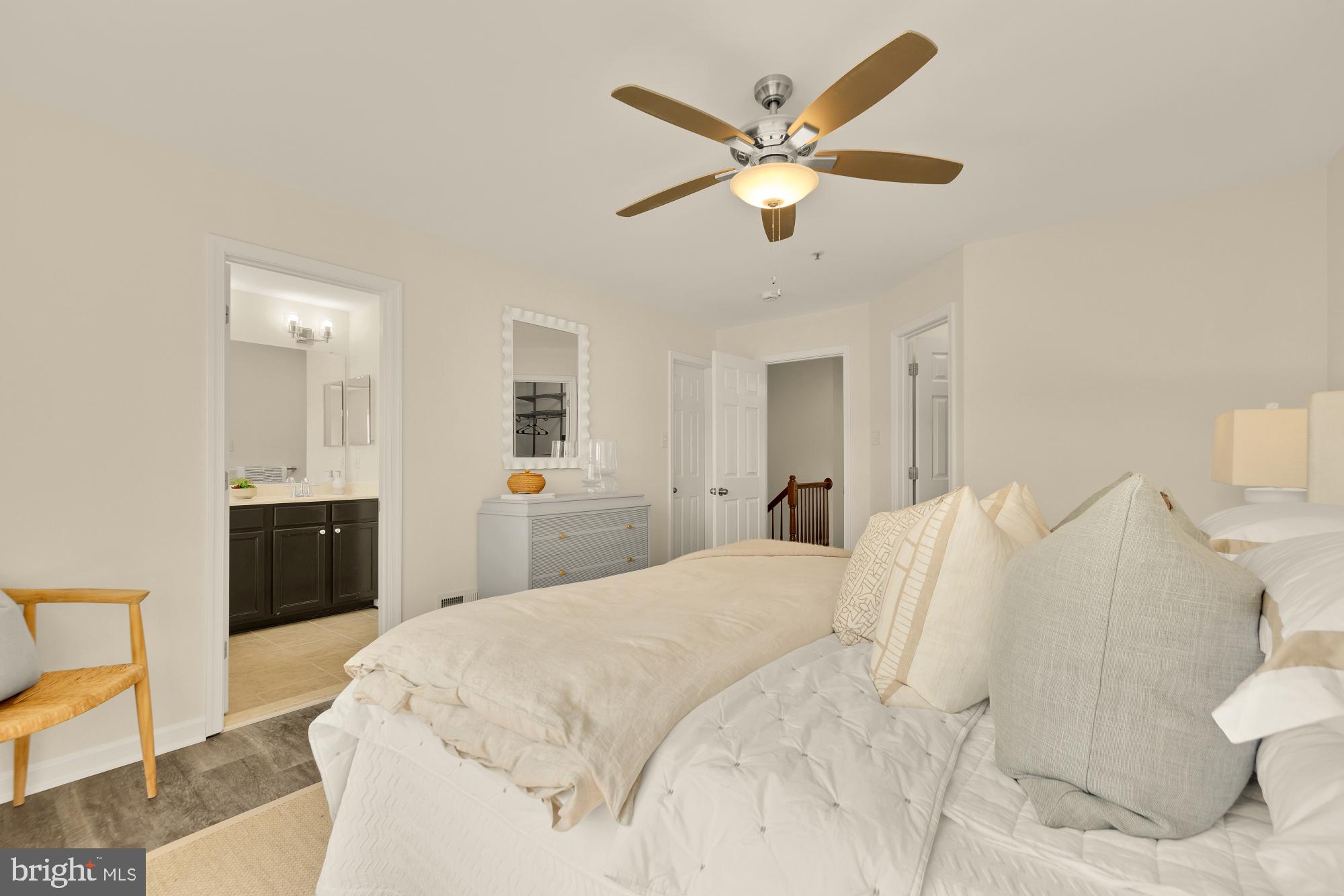 SUMMERFIELD AT MISSION PLACE - Residential