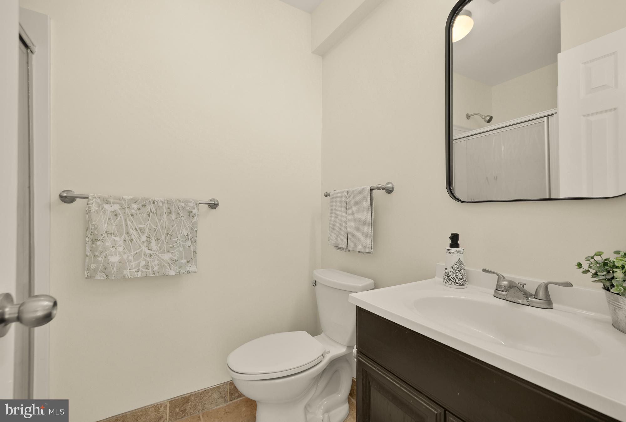 SUMMERFIELD AT MISSION PLACE - Residential