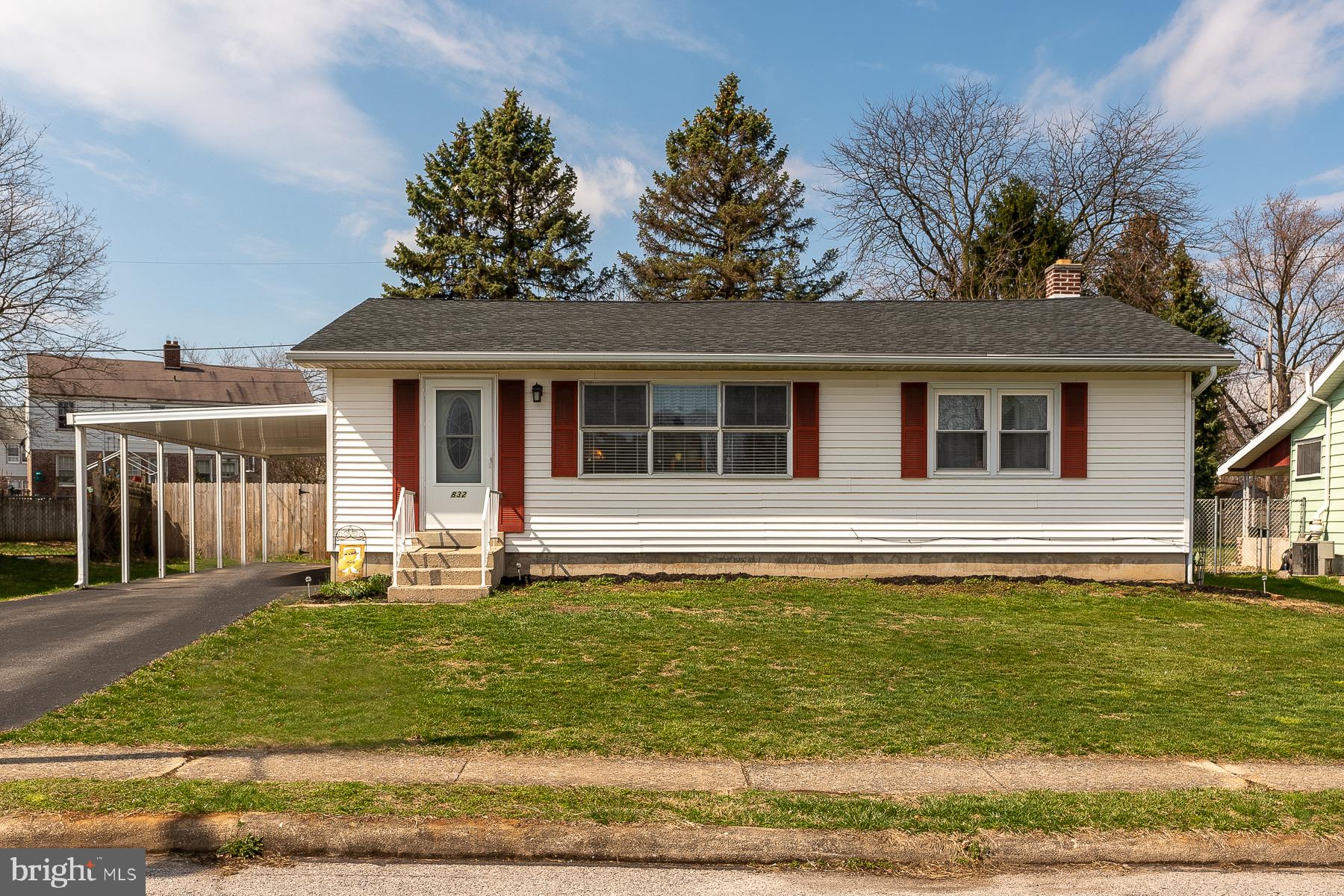 Please enjoy your virtual tour of this awesome home. https://youtu.be/JyBb2-XI-t4  Welcome to this beautiful one-story rancher in Fireside.  Awaiting you are hardwood floors in the living room, updated bathroom, huge family room with laminate floors that opens to the rear deck and fenced yard.  You will love this convenient location to 30 and 83. Well cared for and awaiting your approval. Fall in love with one of the larger ranchers in the neighborhood.  Finally, the space you've been looking for is here!
