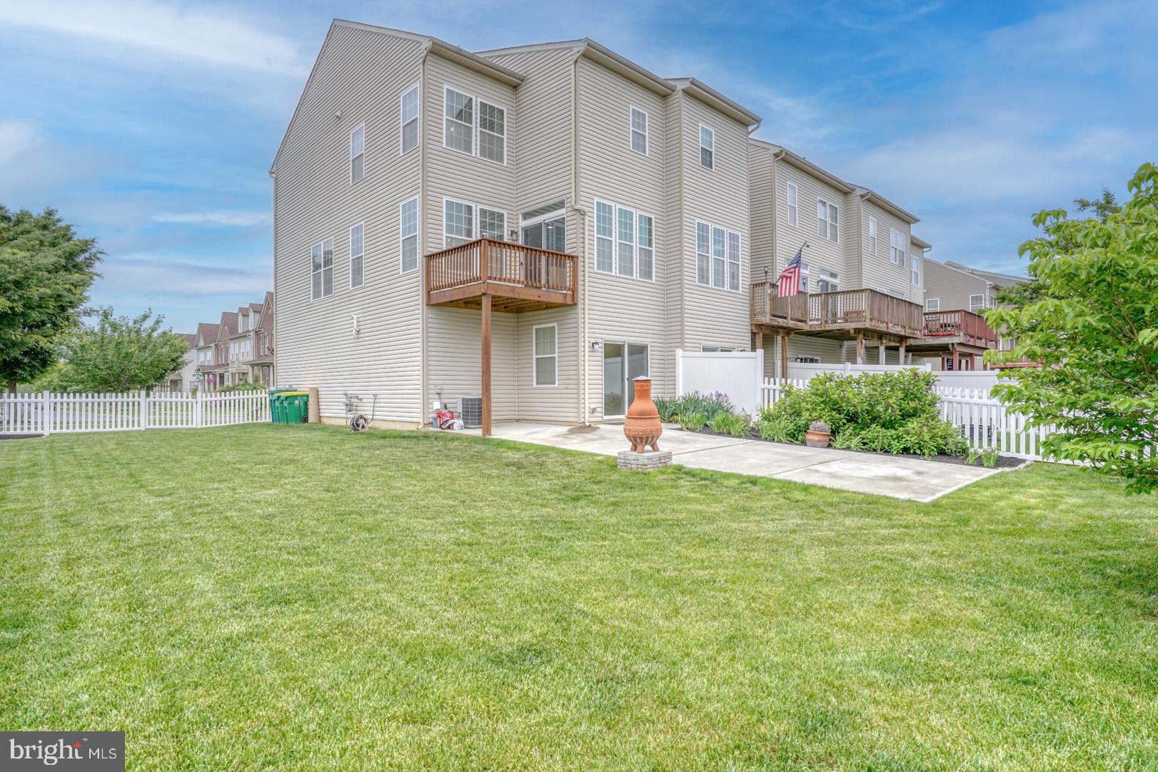 VILLAGE OF BAYBERRY - Residential