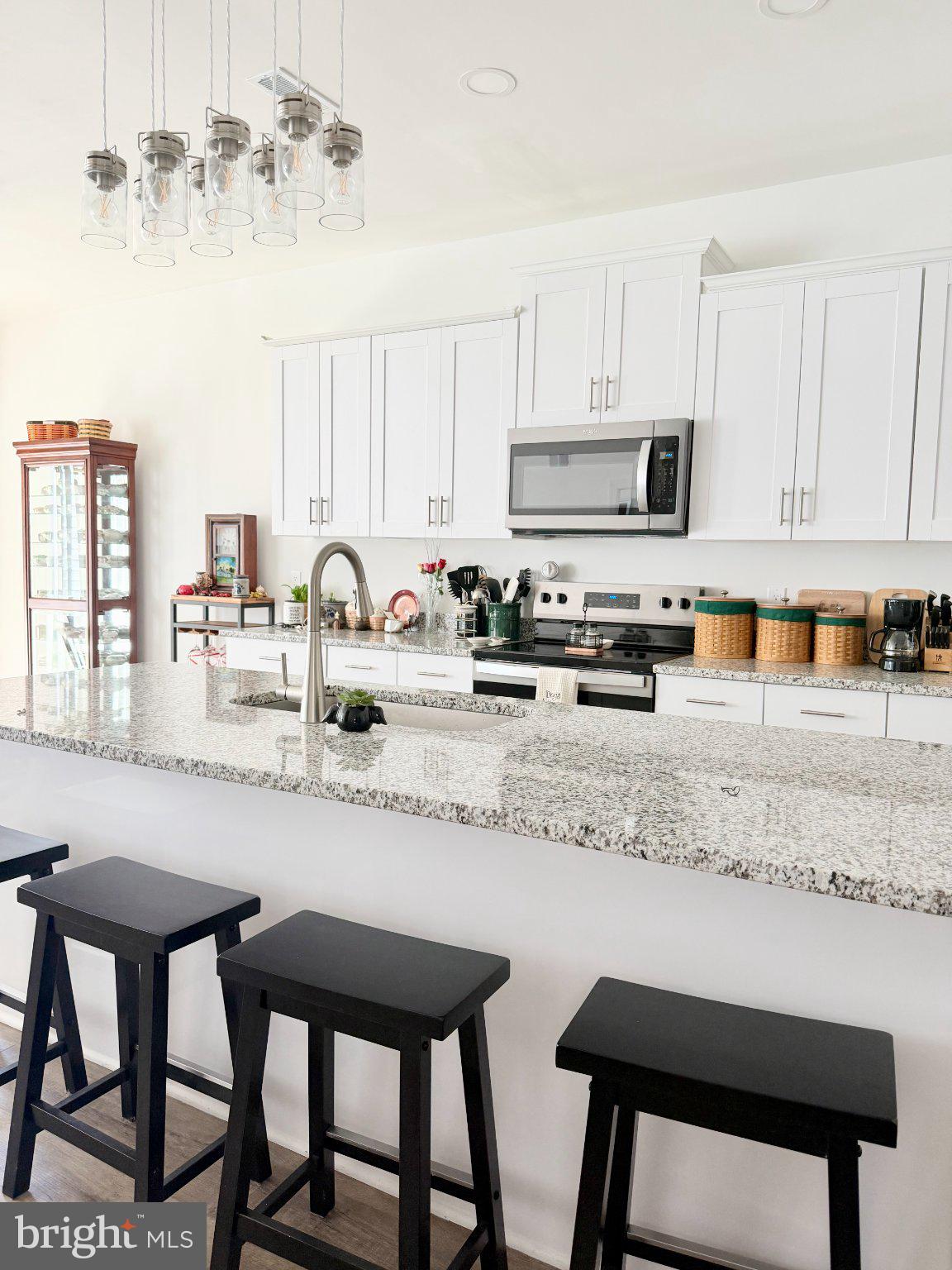 BIRCH GROVE - Residential