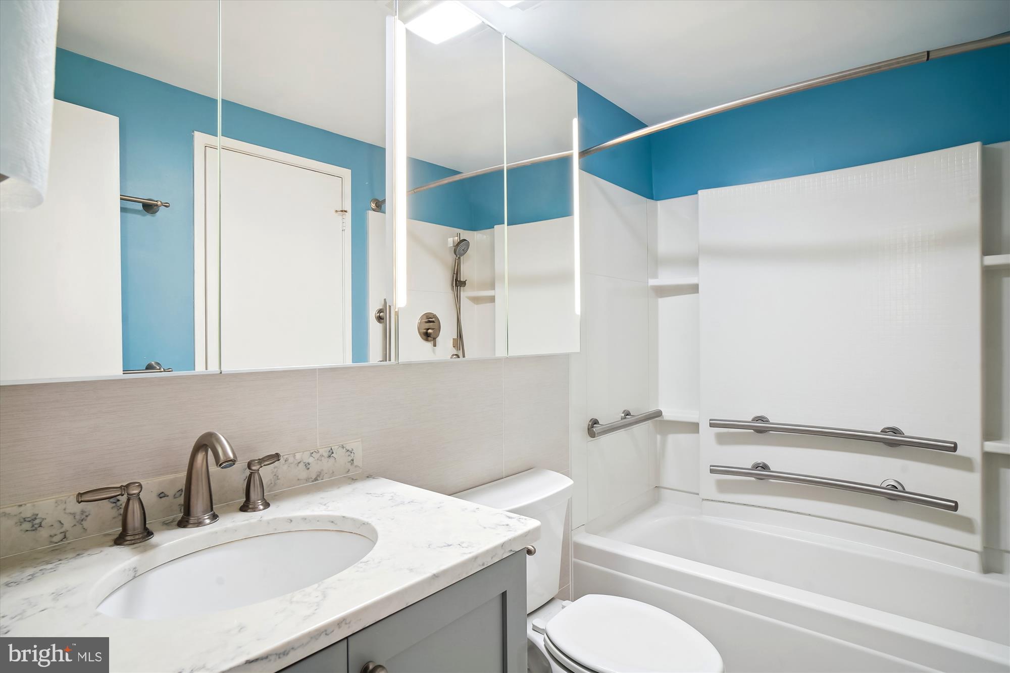 OLNEY SQUARE - Residential Lease