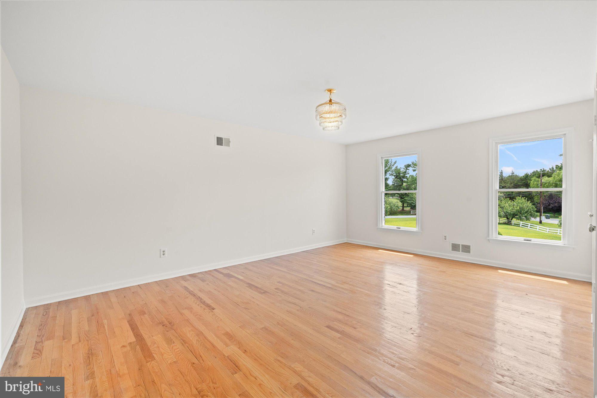 DARNESTOWN - Residential