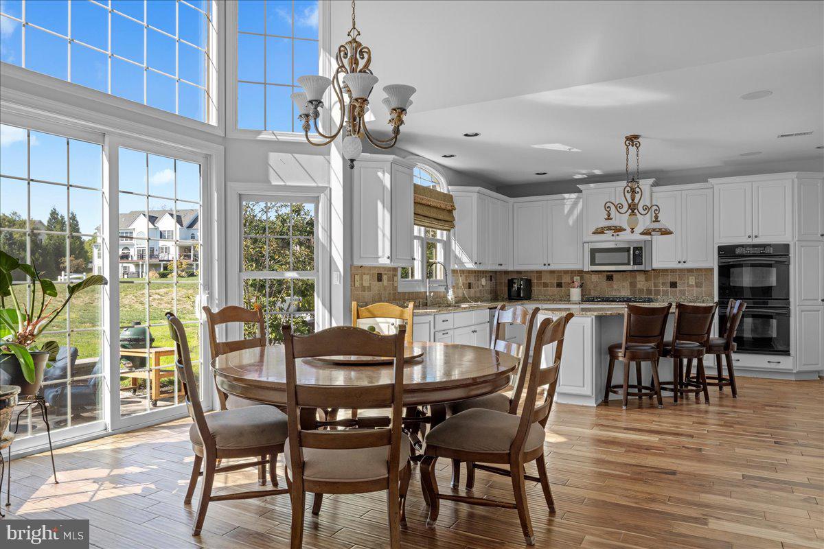 RIDINGS OF WARWICK - Residential