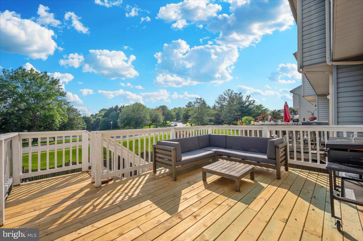 AVONDALE RUN - Residential