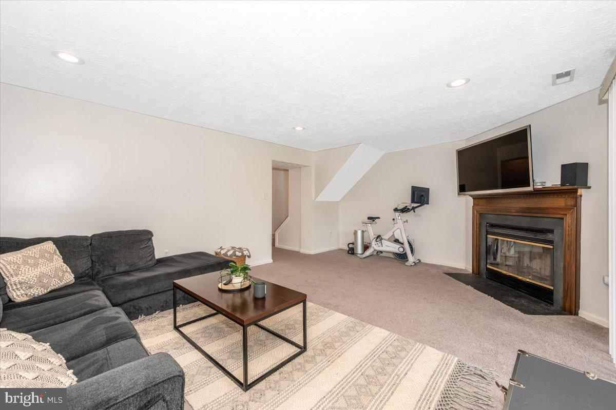 AVONDALE RUN - Residential